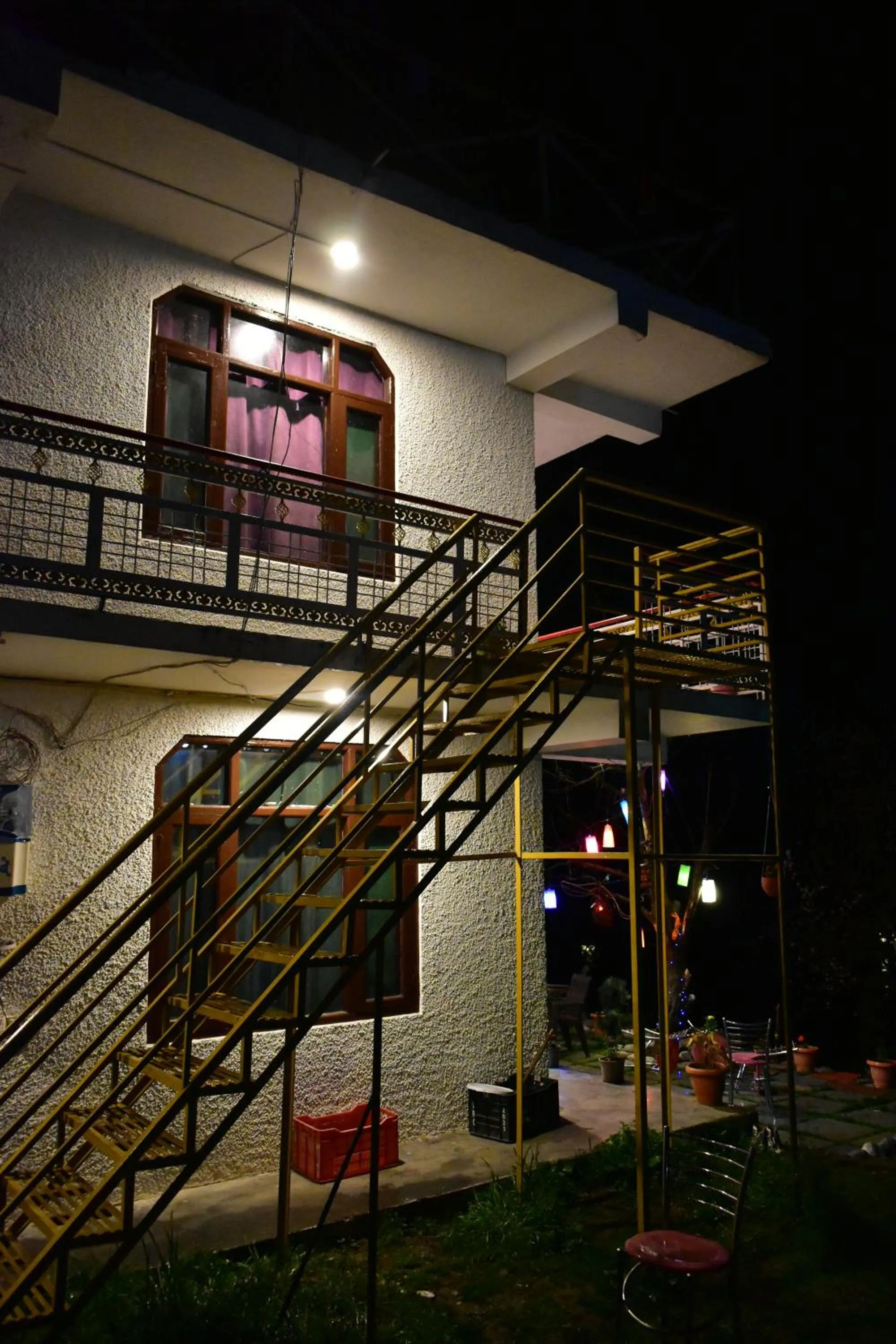 Property building in Nomadic Den Manali