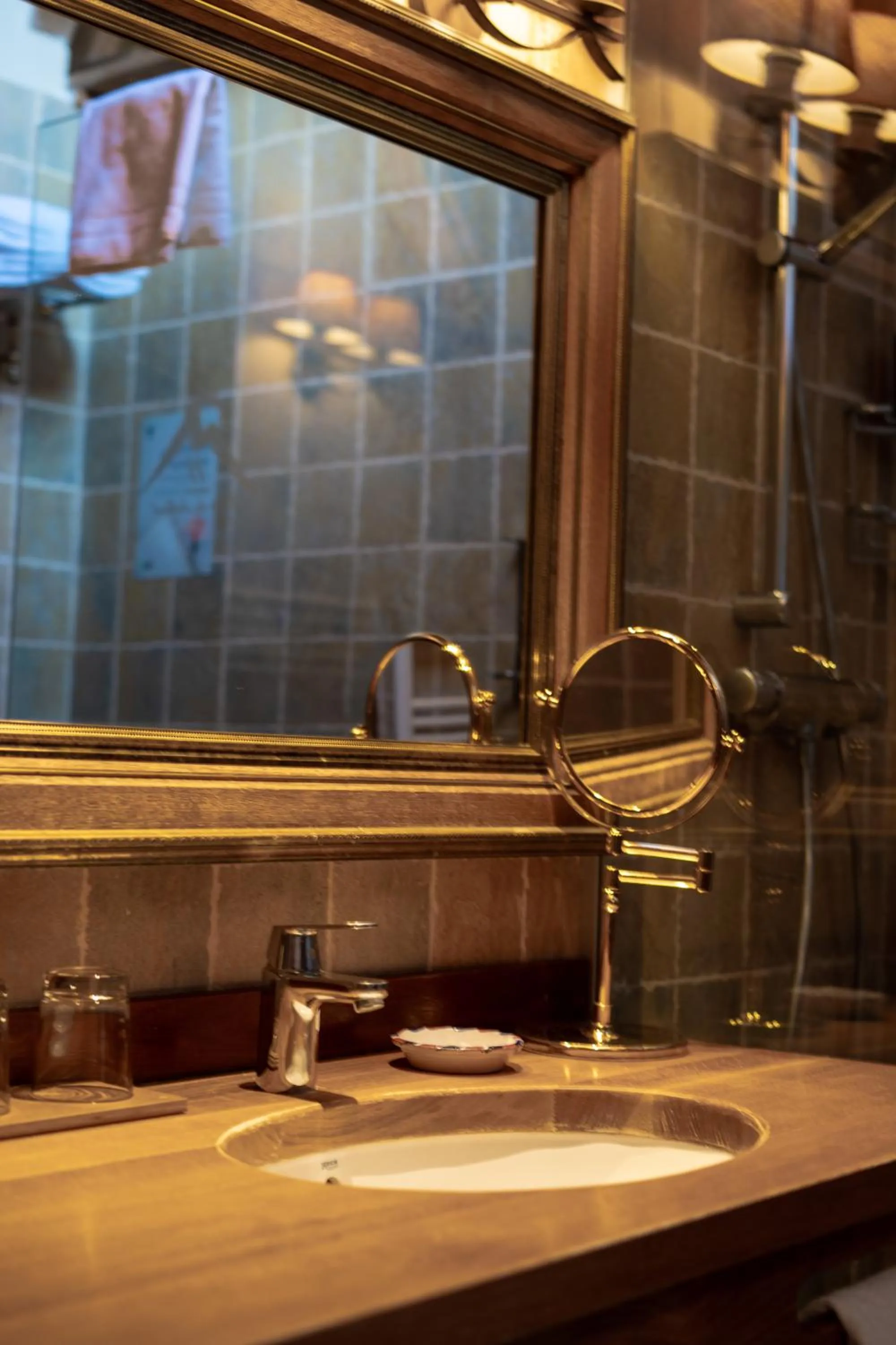 Property building in SNÖ Aragon Hills