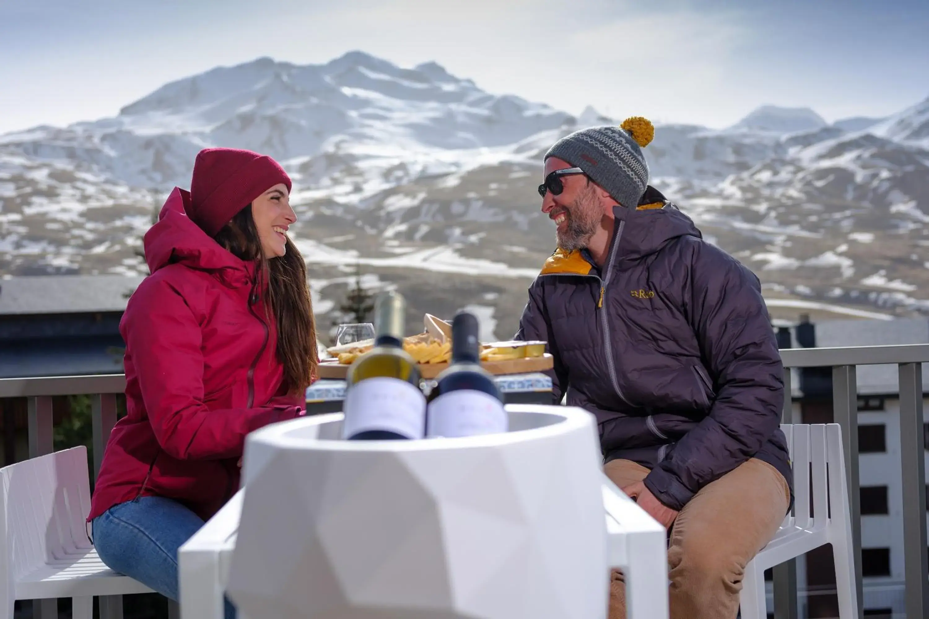 Lounge or bar in Snö Aragon Hills Lounge or bar in Snö Aragon Hills