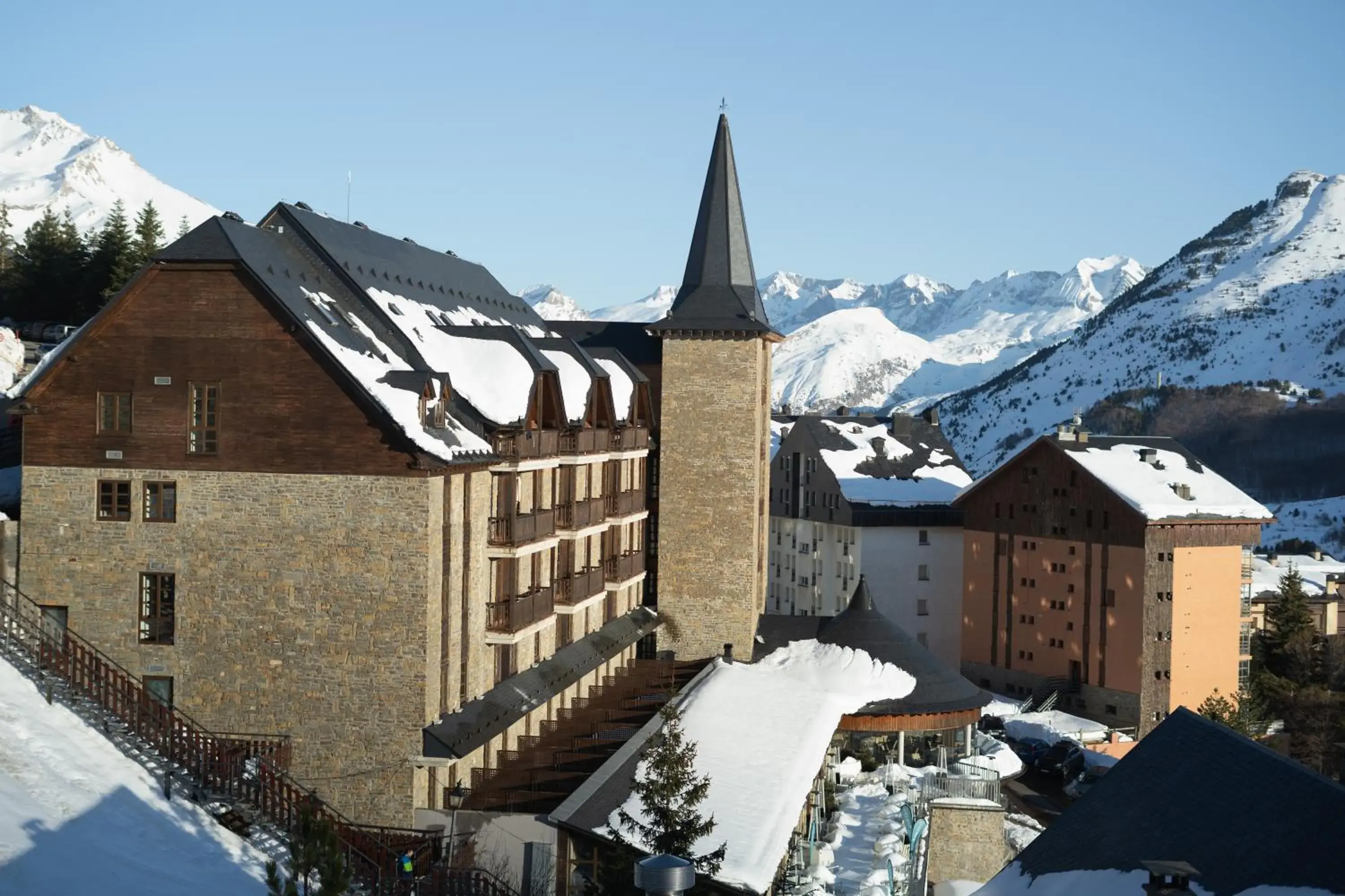 Facade/entrance in Snö Aragon Hills Facade/entrance in Snö Aragon Hills