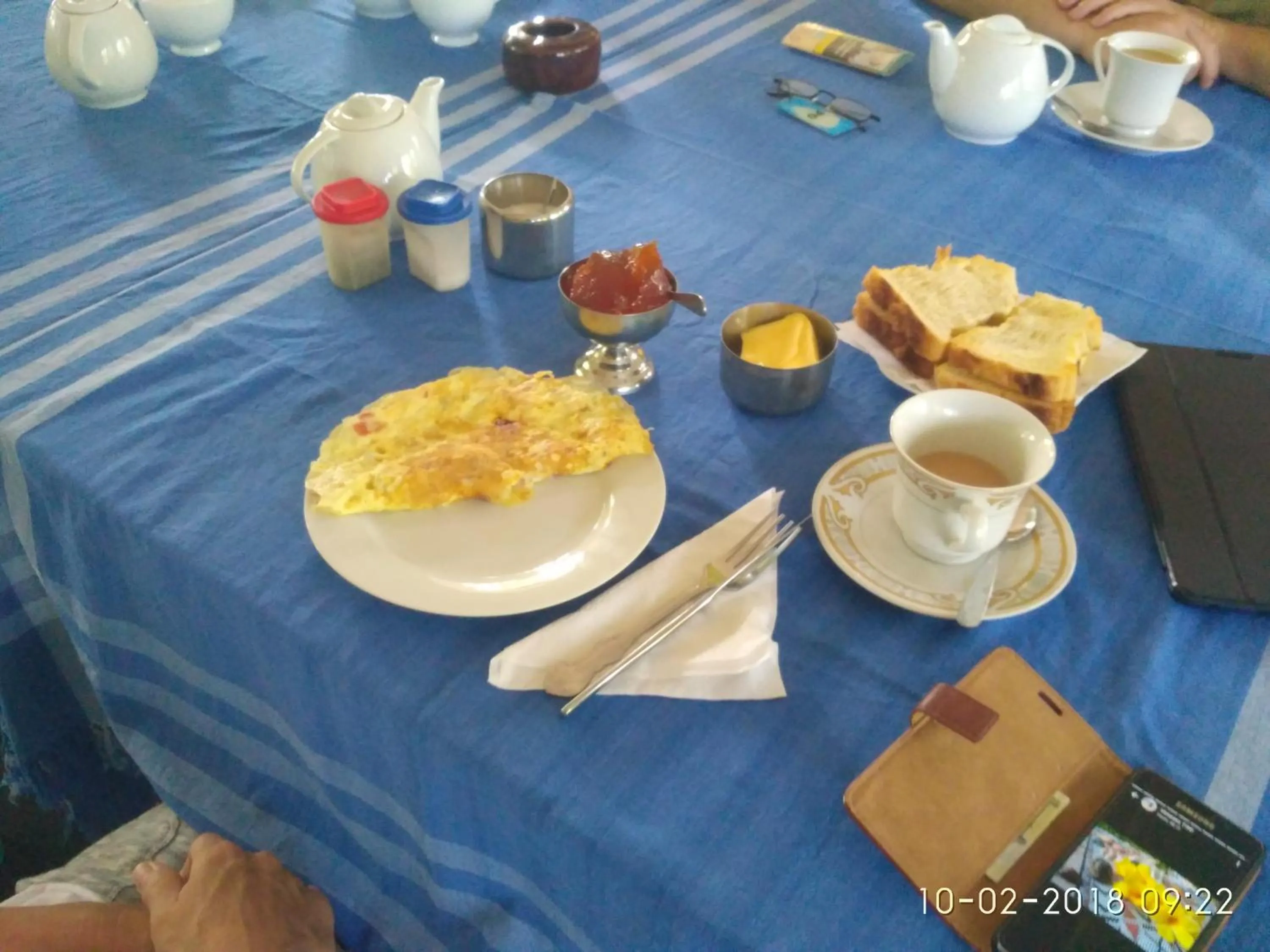 Breakfast in Ravana - Beach CABANAS