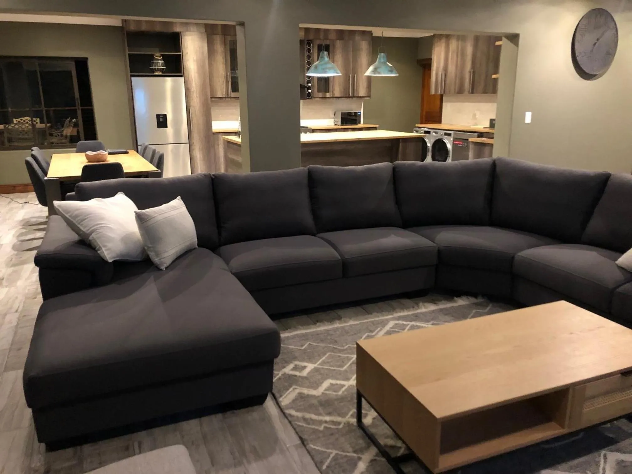 Kitchen or kitchenette in Forest Hill Wilderness