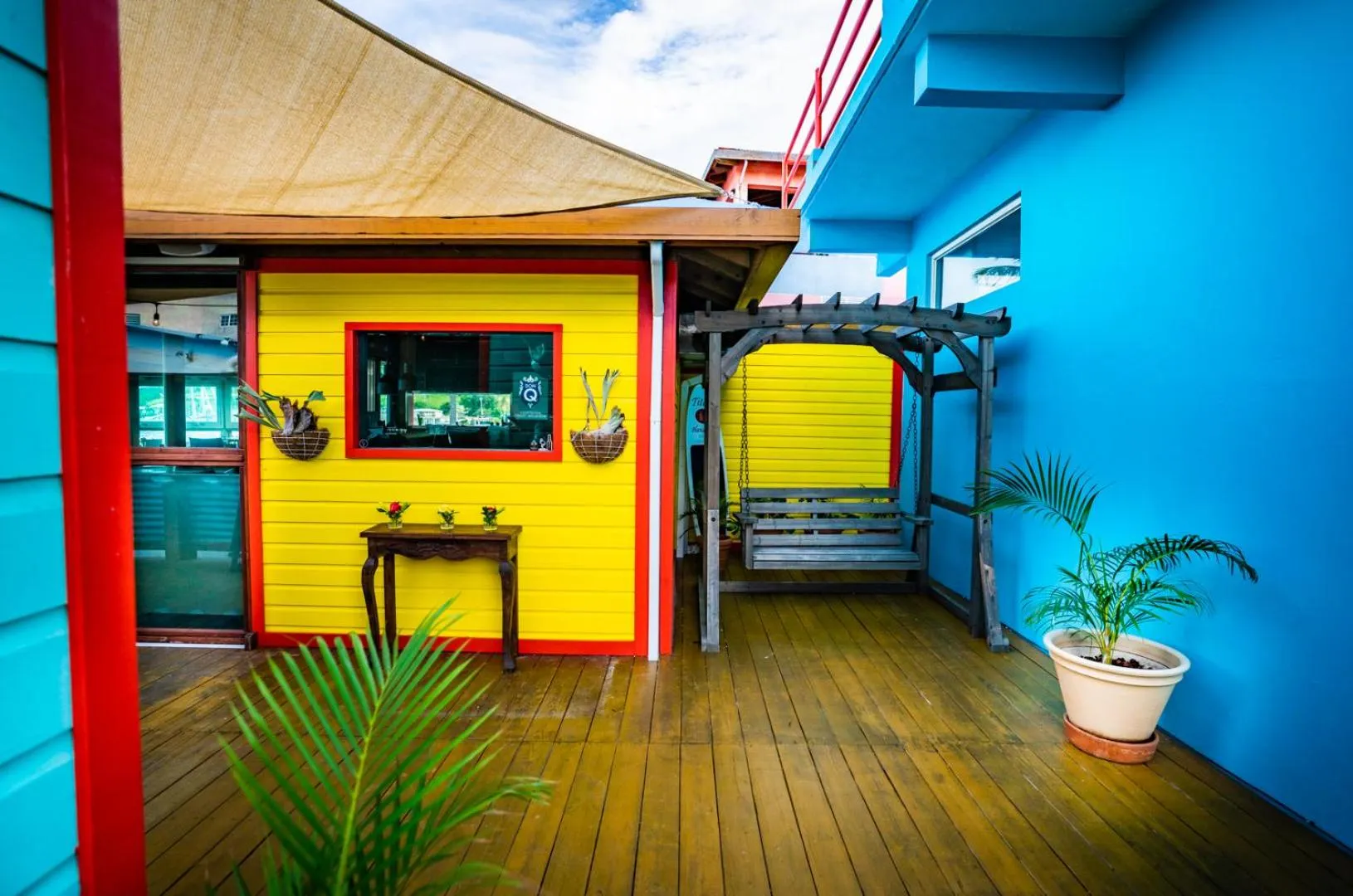 Property building in El Navegante de Culebra