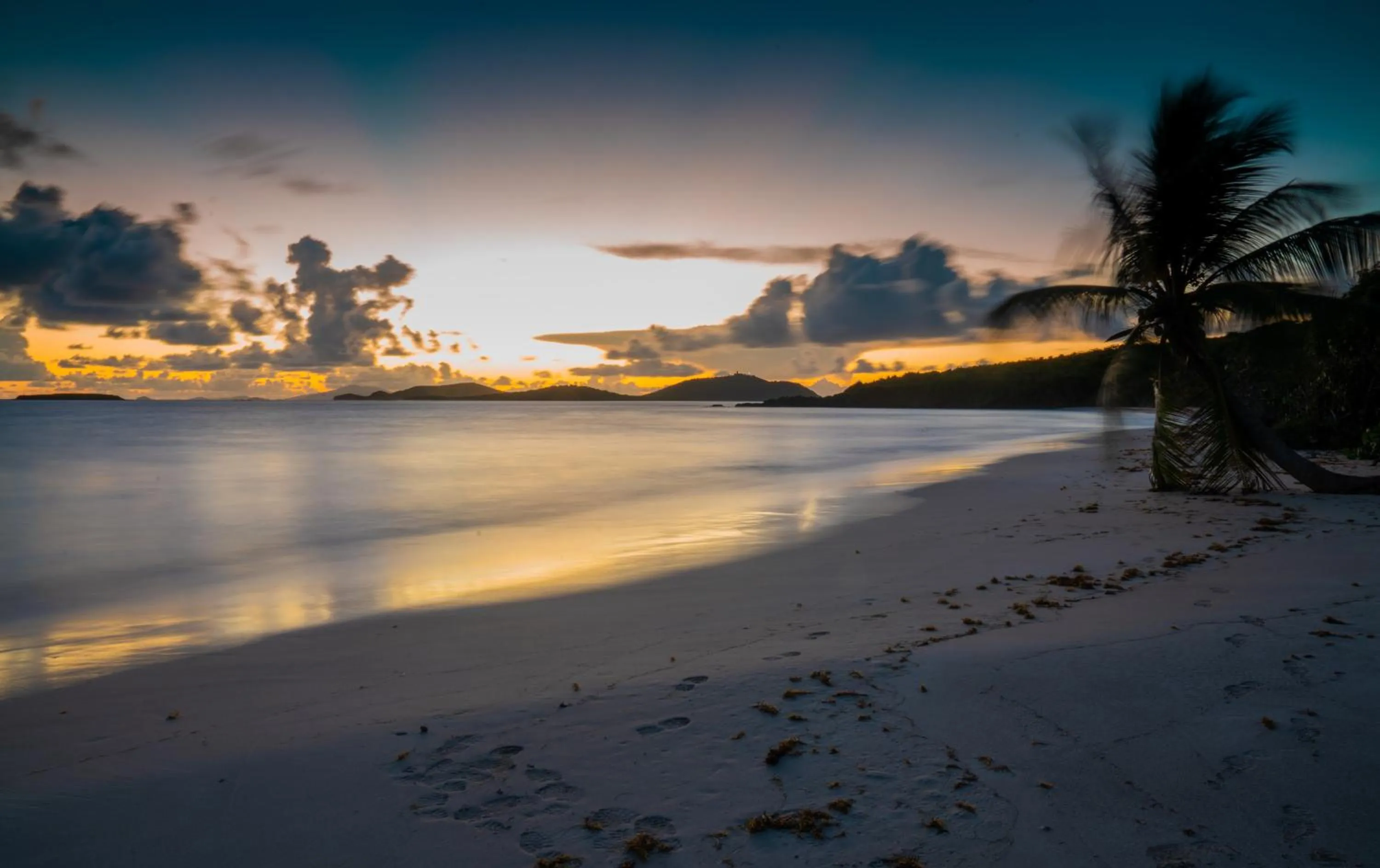 Snorkeling in El Navegante de Culebra