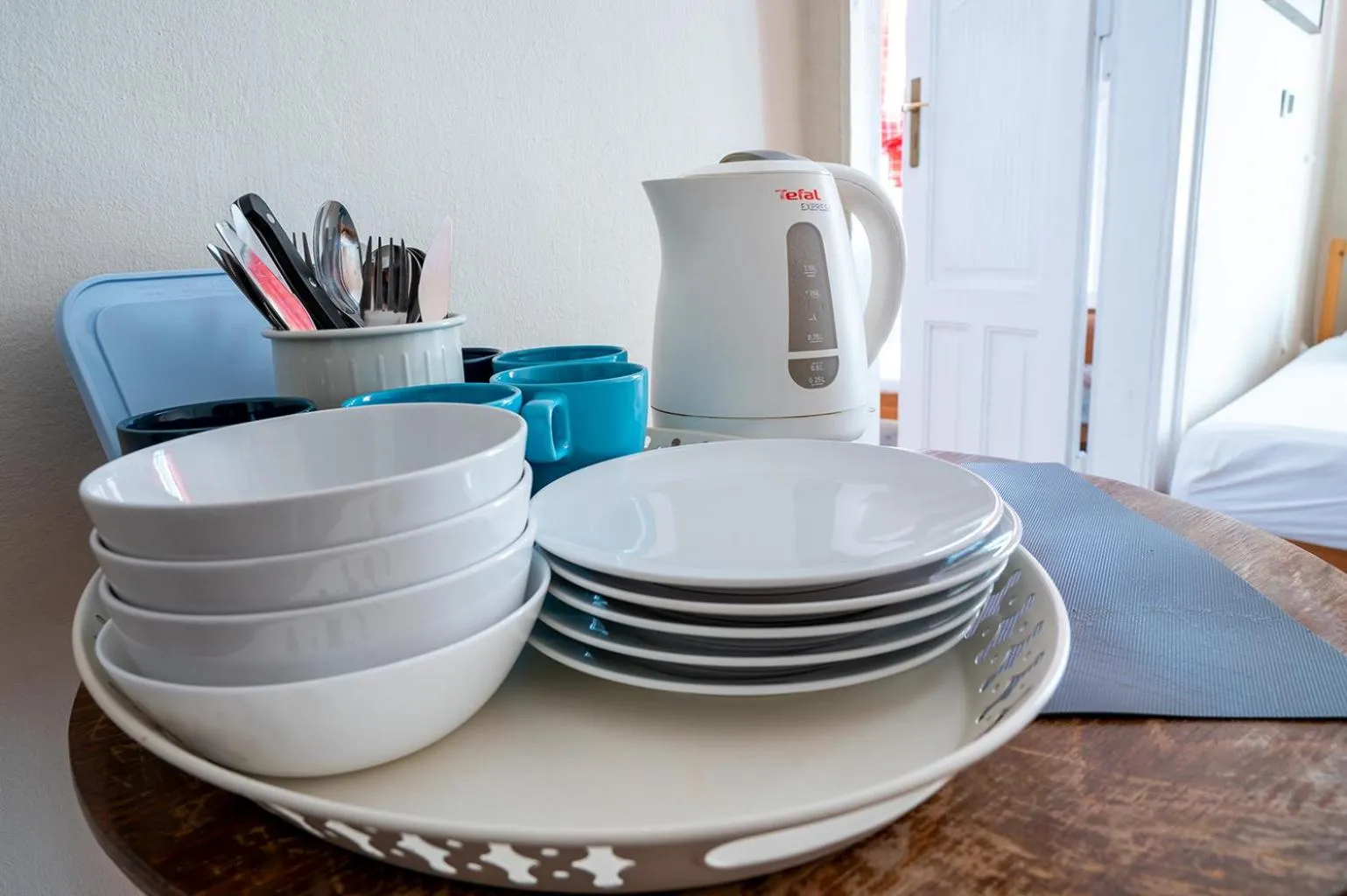 Coffee/tea facilities in Trzy Kafki Private Rooms