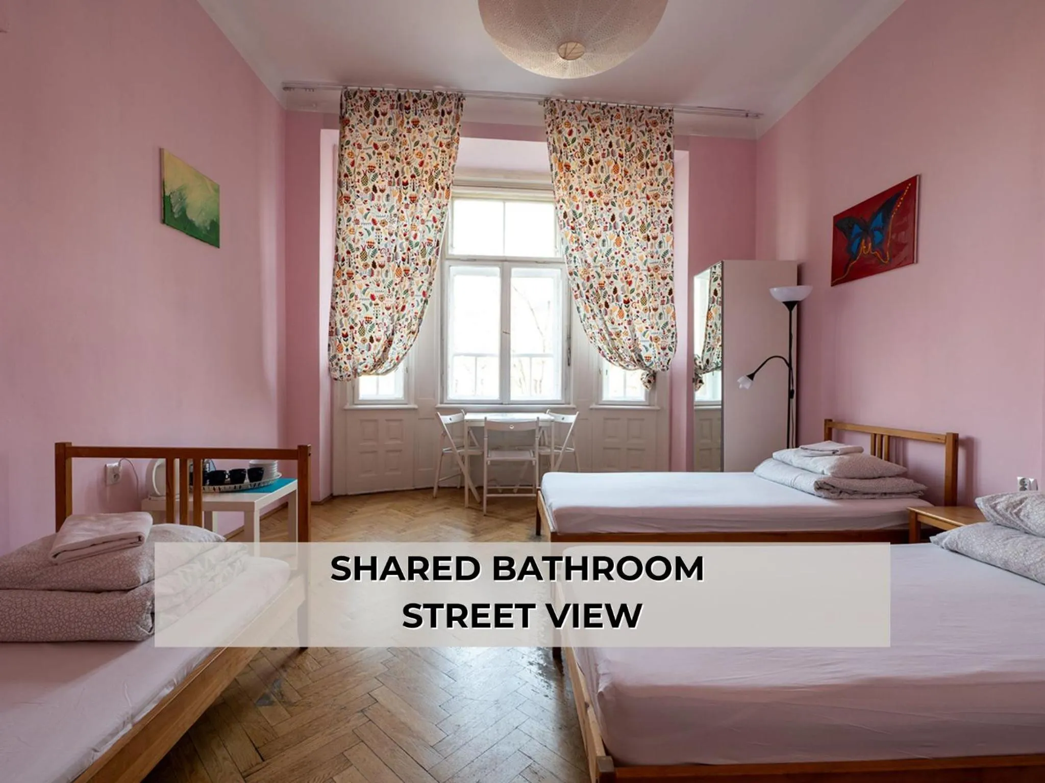 Bed in Trzy Kafki Private Rooms