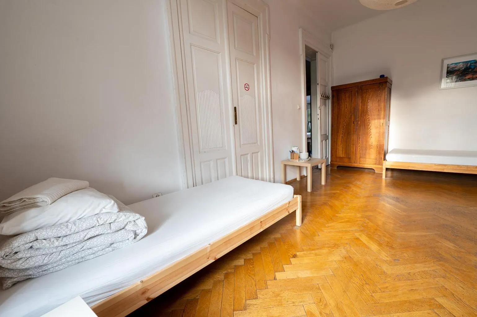 Photo of the whole room, Bed in Trzy Kafki Private Rooms