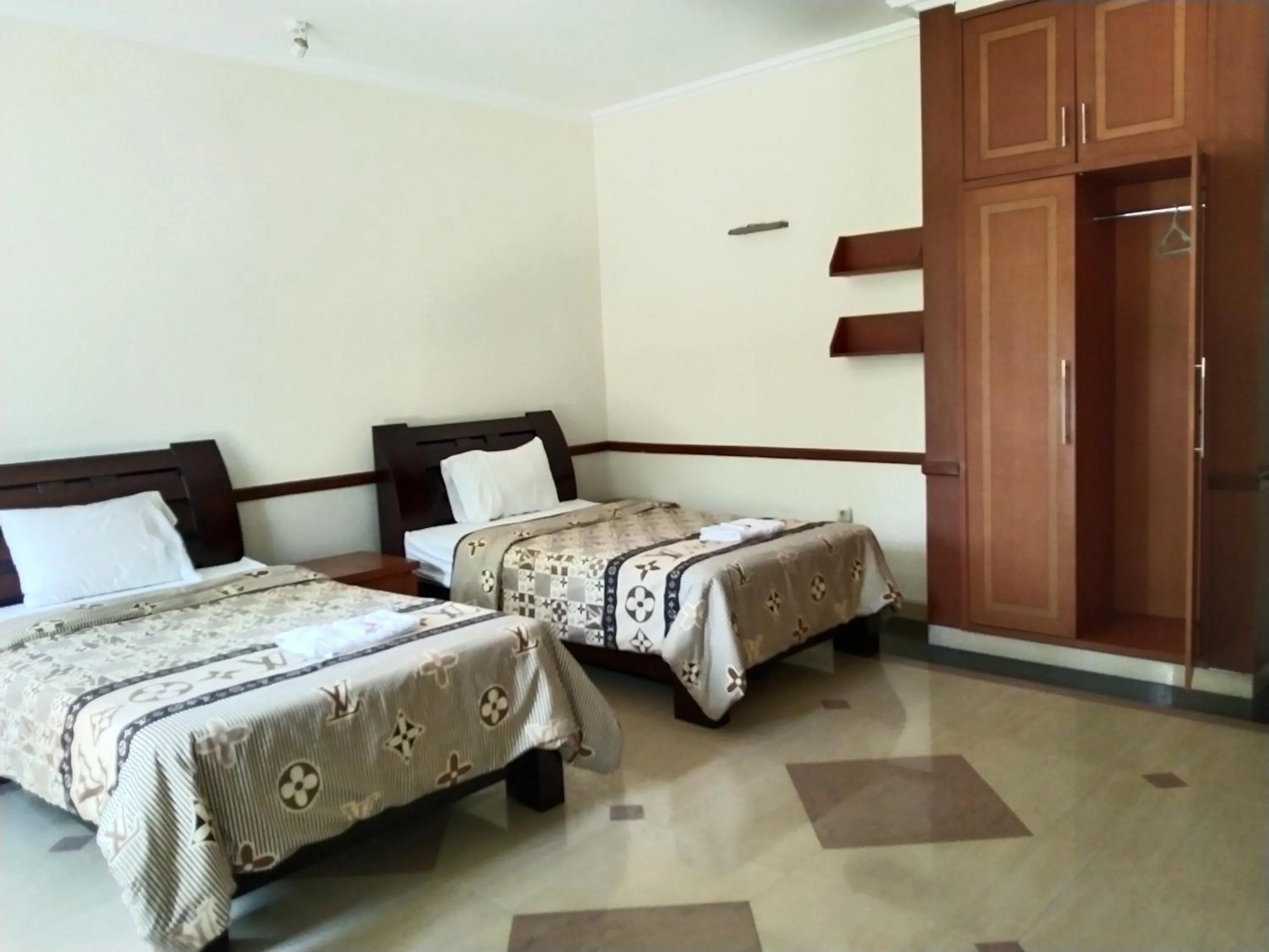 Blessing Hills Family Resort & Hotel