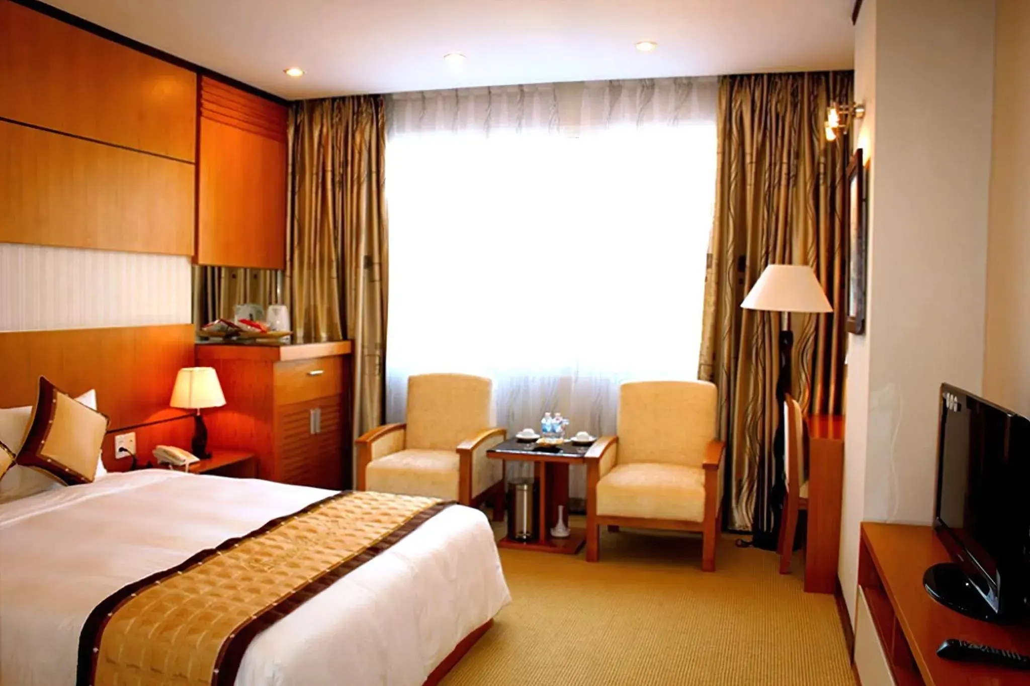 Bed in Danang Petro Hotel Bed in Danang Petro Hotel