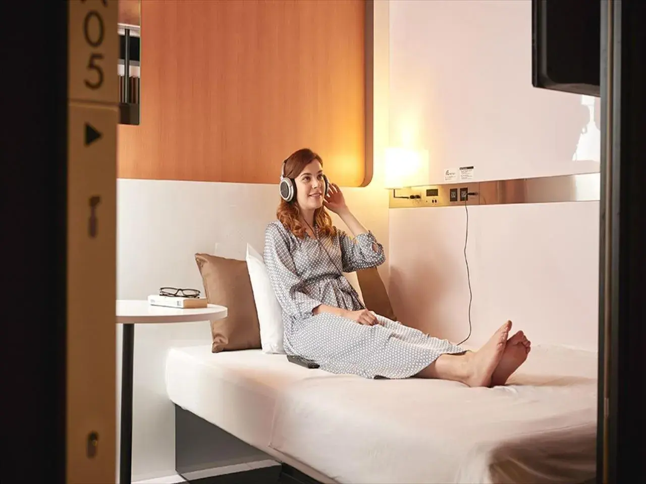 Photo of the whole room, Bed in TORIFITO HOTEL&POD NISEKO Photo of the whole room, Bed in TORIFITO HOTEL&POD NISEKO