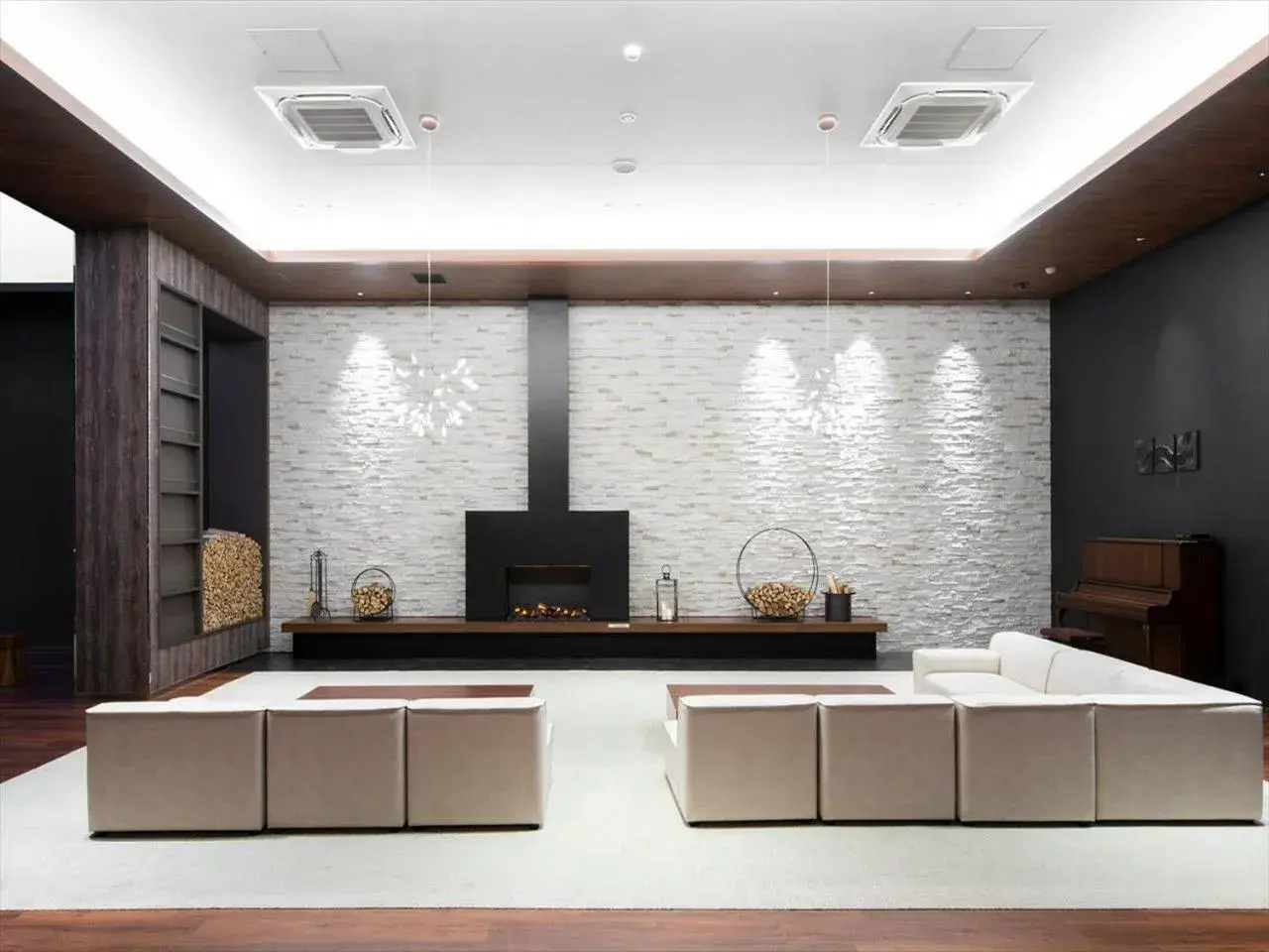 Lobby or reception in TORIFITO HOTEL&POD NISEKO Lobby or reception in TORIFITO HOTEL&POD NISEKO