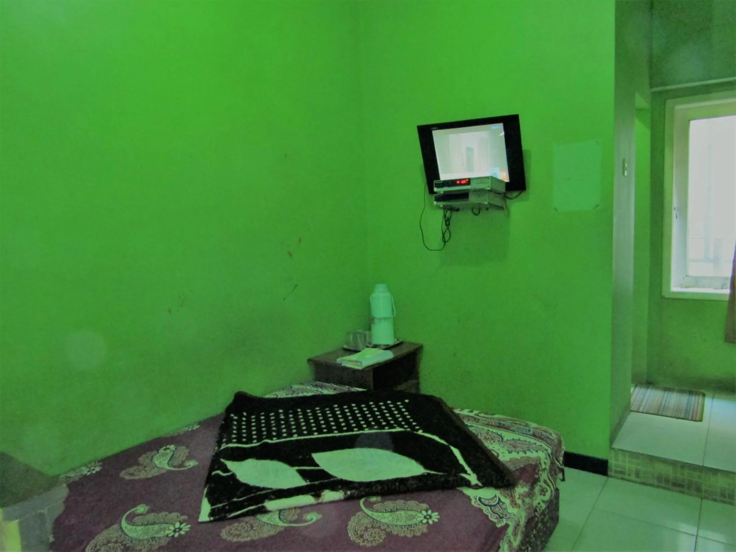 Property building, Bed in Hotel Nirmala
