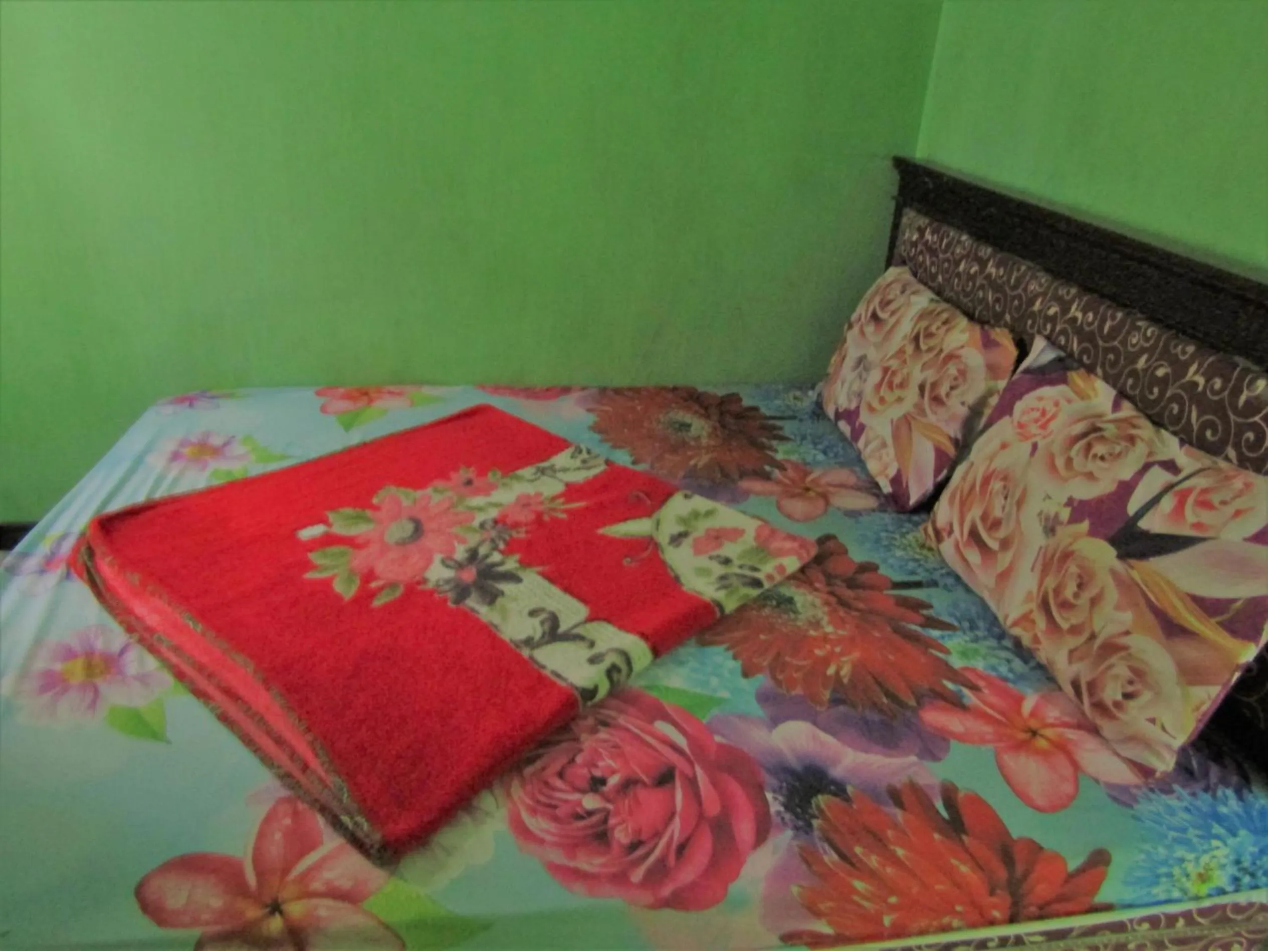 Property building, Bed in Hotel Nirmala