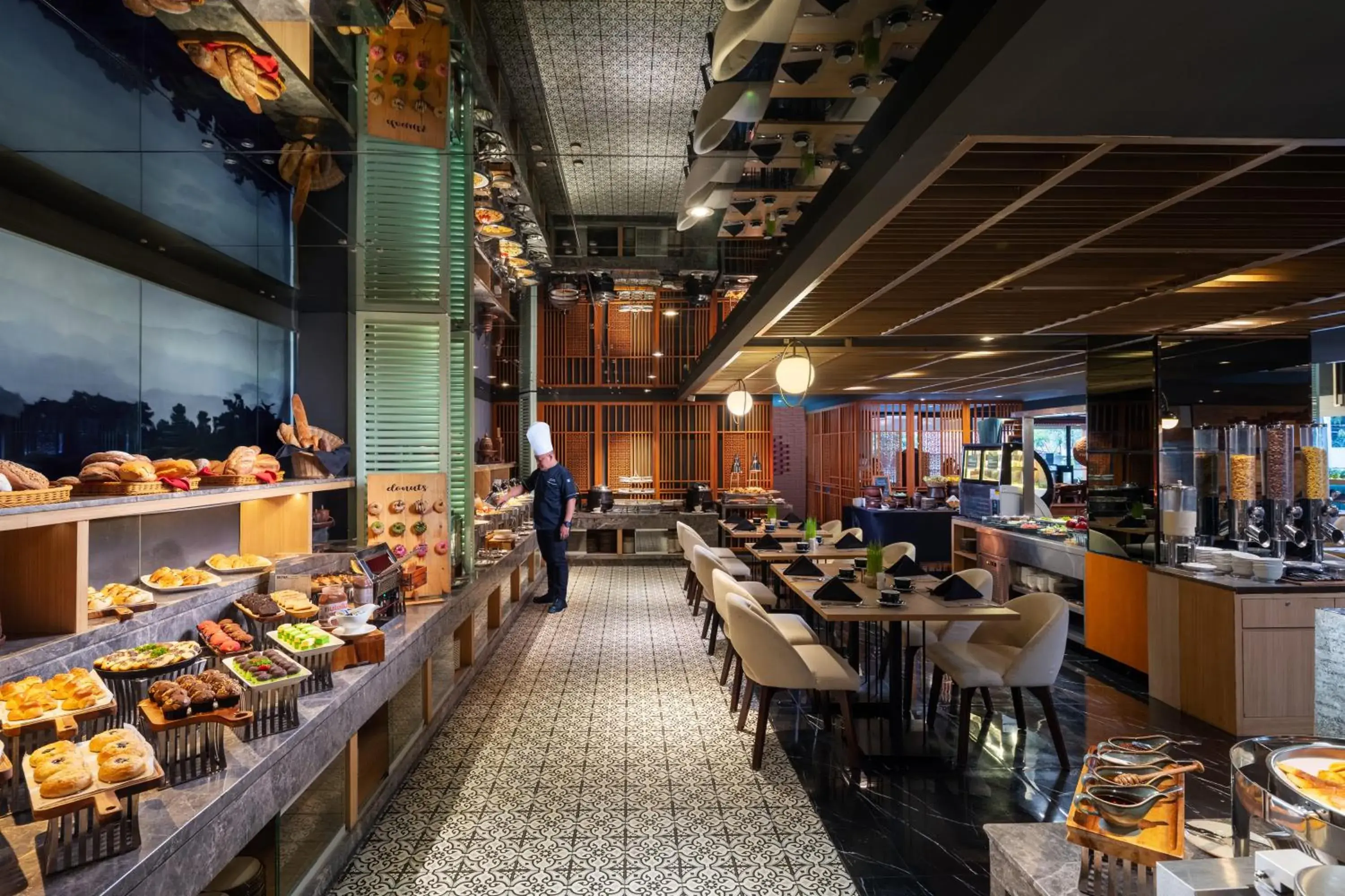 Restaurant/places to eat in The Manohara Hotel Yogyakarta Restaurant/places to eat in The Manohara Hotel Yogyakarta