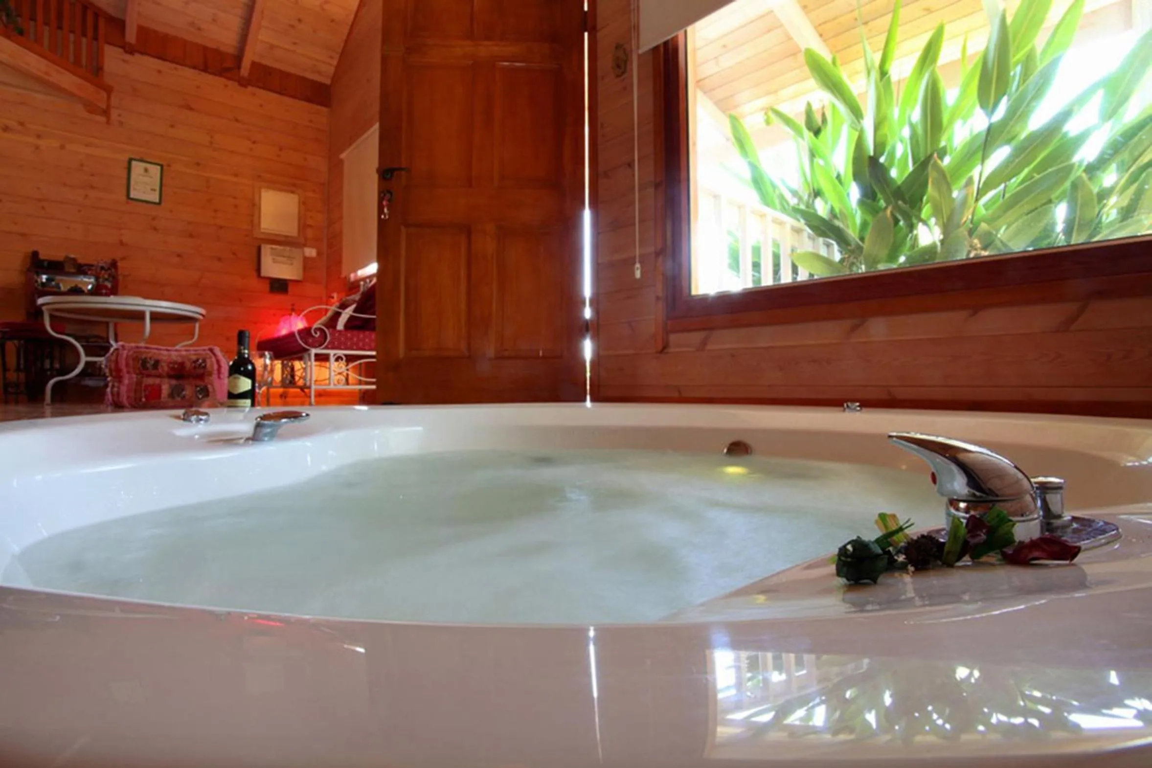 Spa and wellness centre/facilities in The Beautiful Cabins