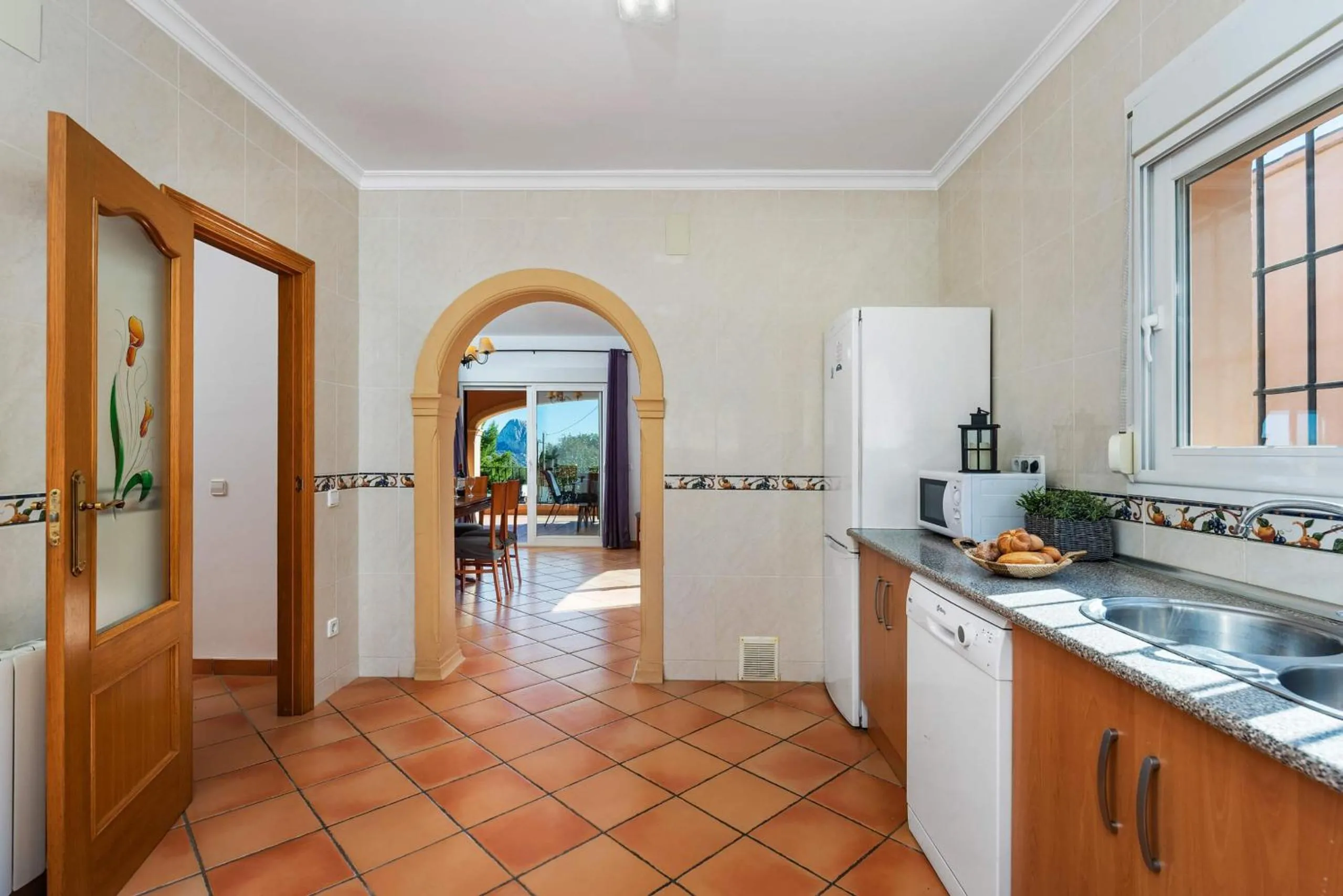 Kitchen or kitchenette in Villa Amanda - PlusHolidays