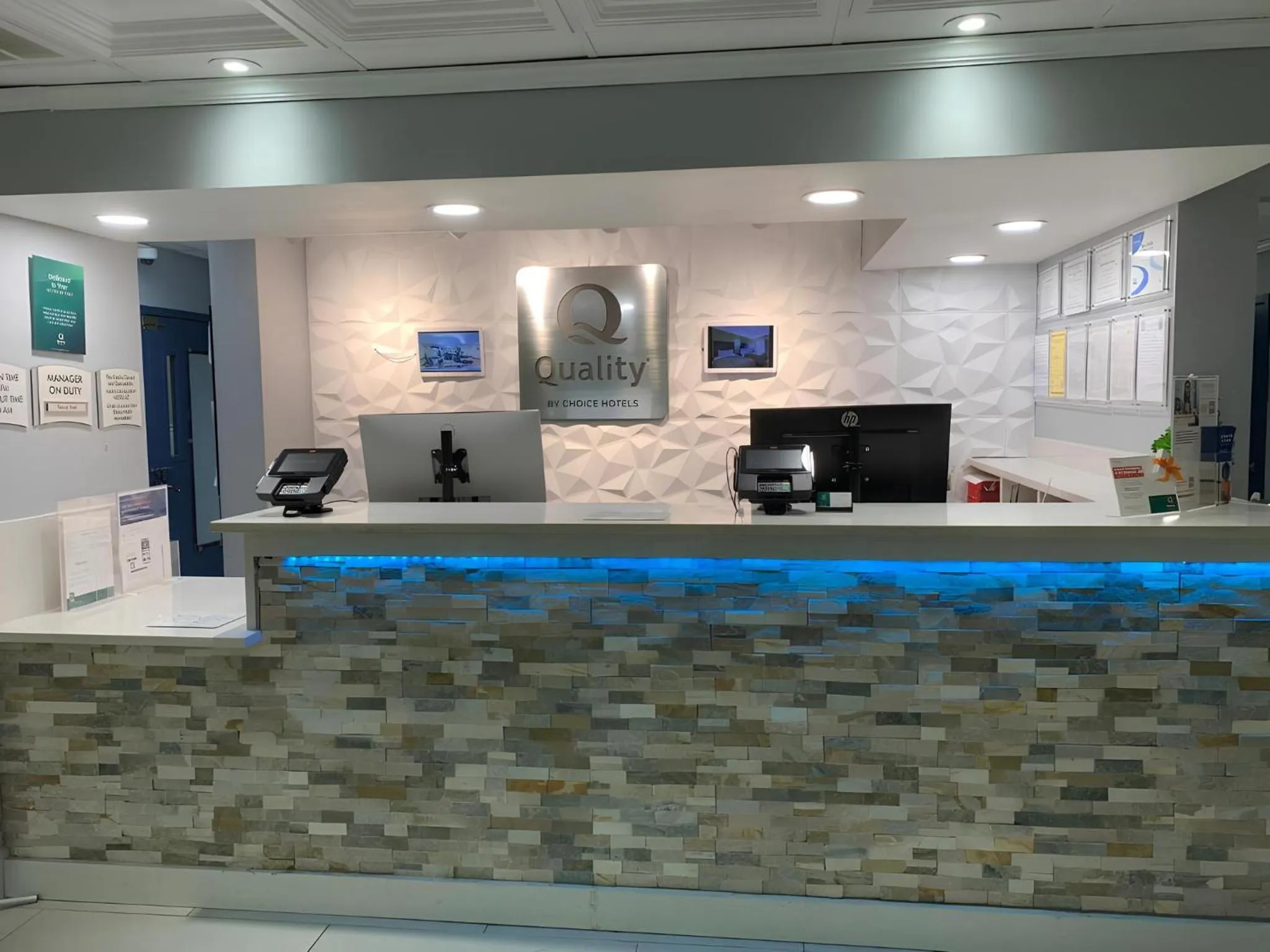 Lobby or reception in Quality Inn Albany