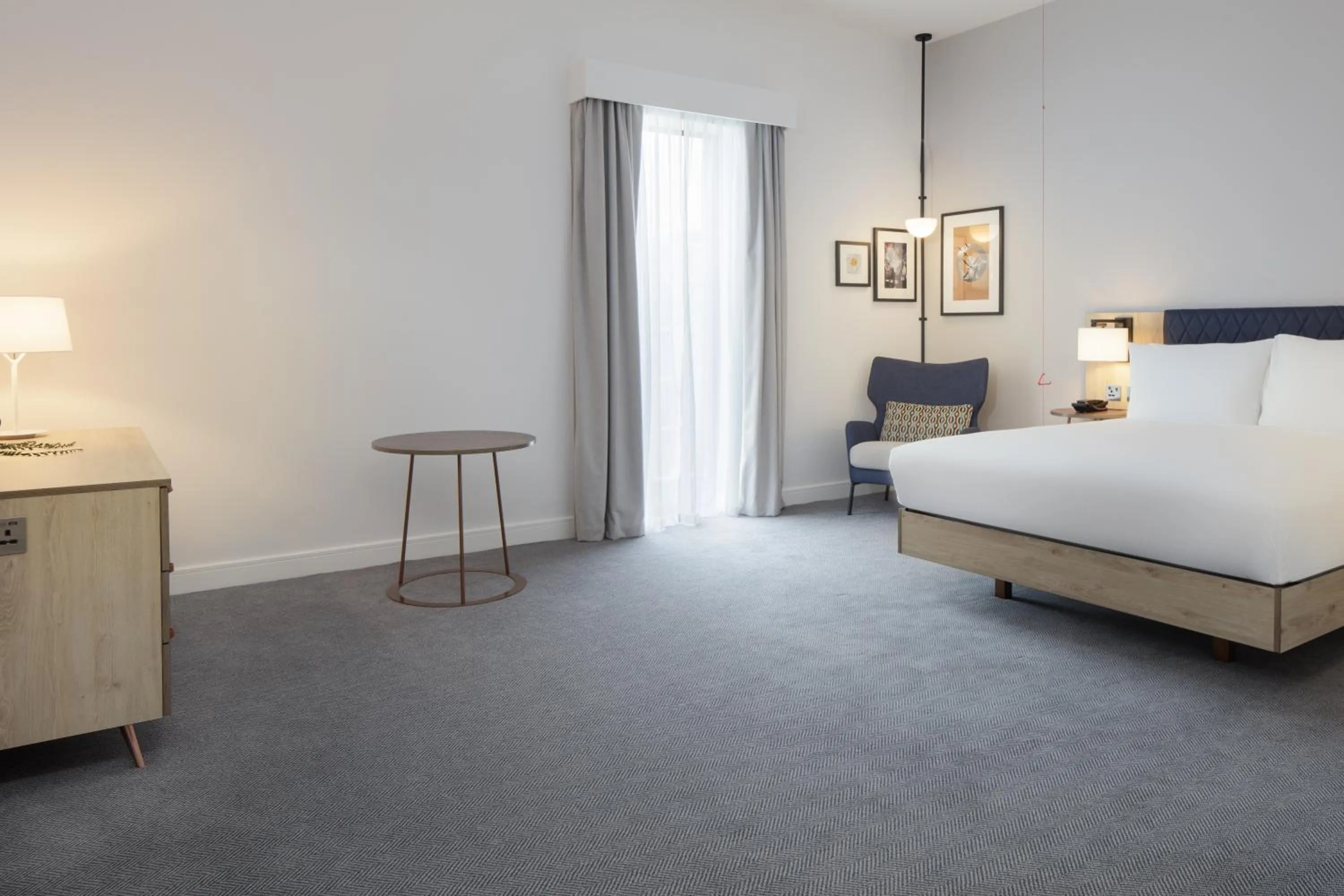 Bedroom, Bed in Hilton Garden Inn Stoke On Trent