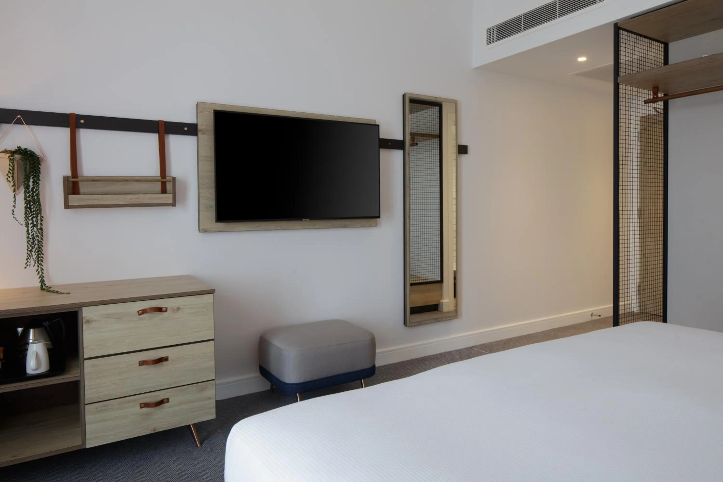 Bed in Hilton Garden Inn Stoke On Trent