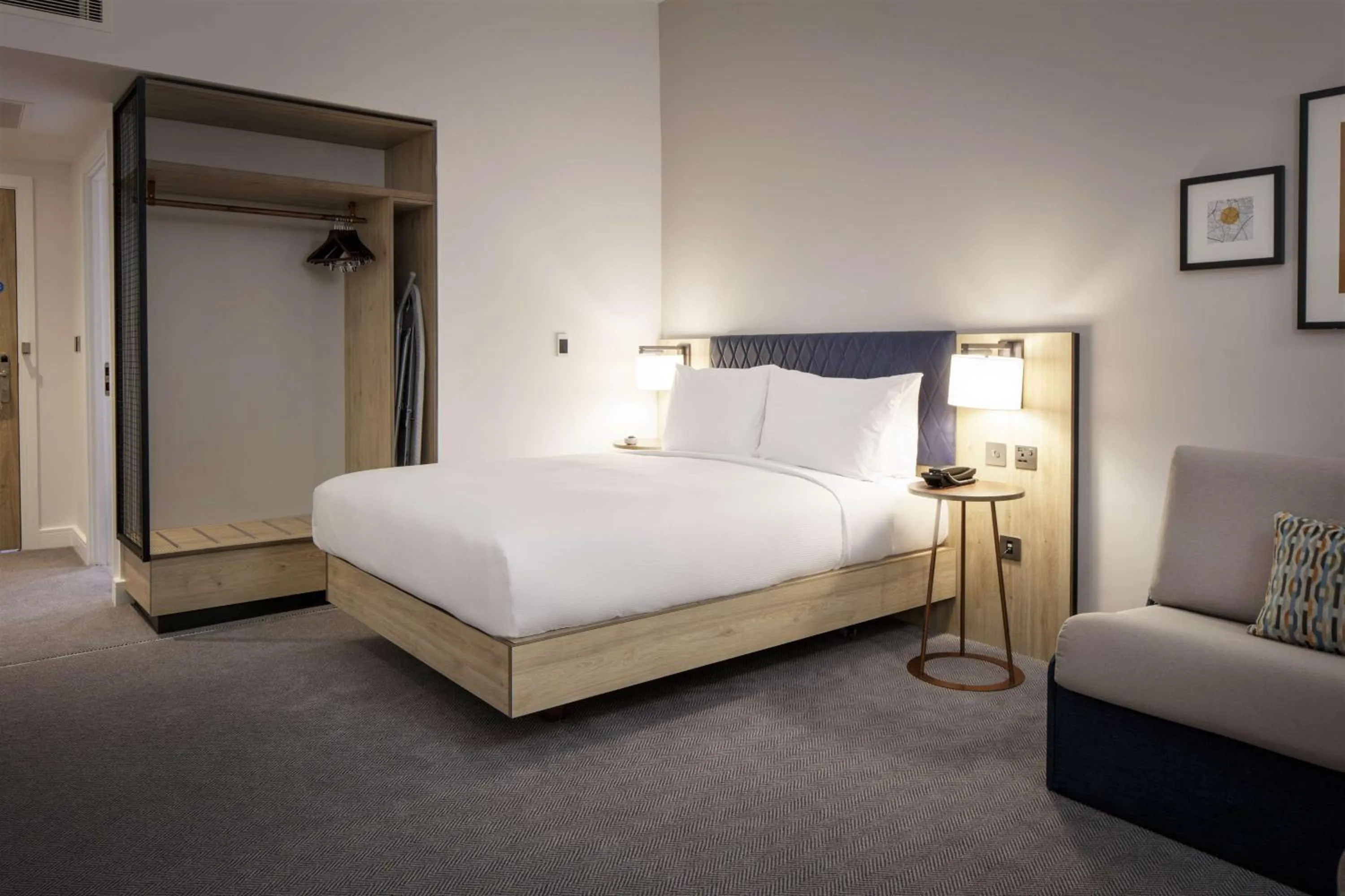 Bed in Hilton Garden Inn Stoke On Trent