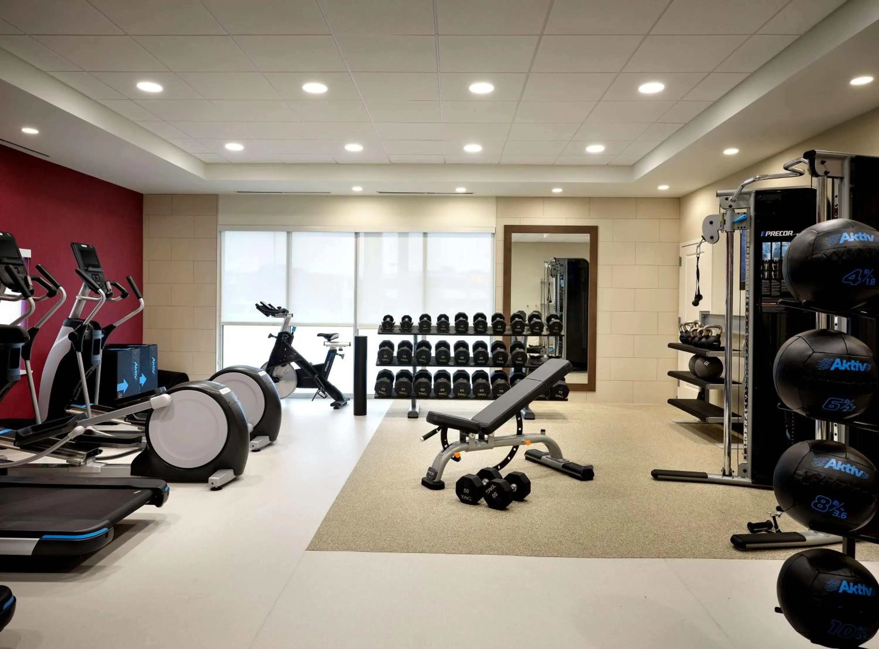 Fitness centre/facilities in Home2 Suites By Hilton Fishers Indianapolis Northeast