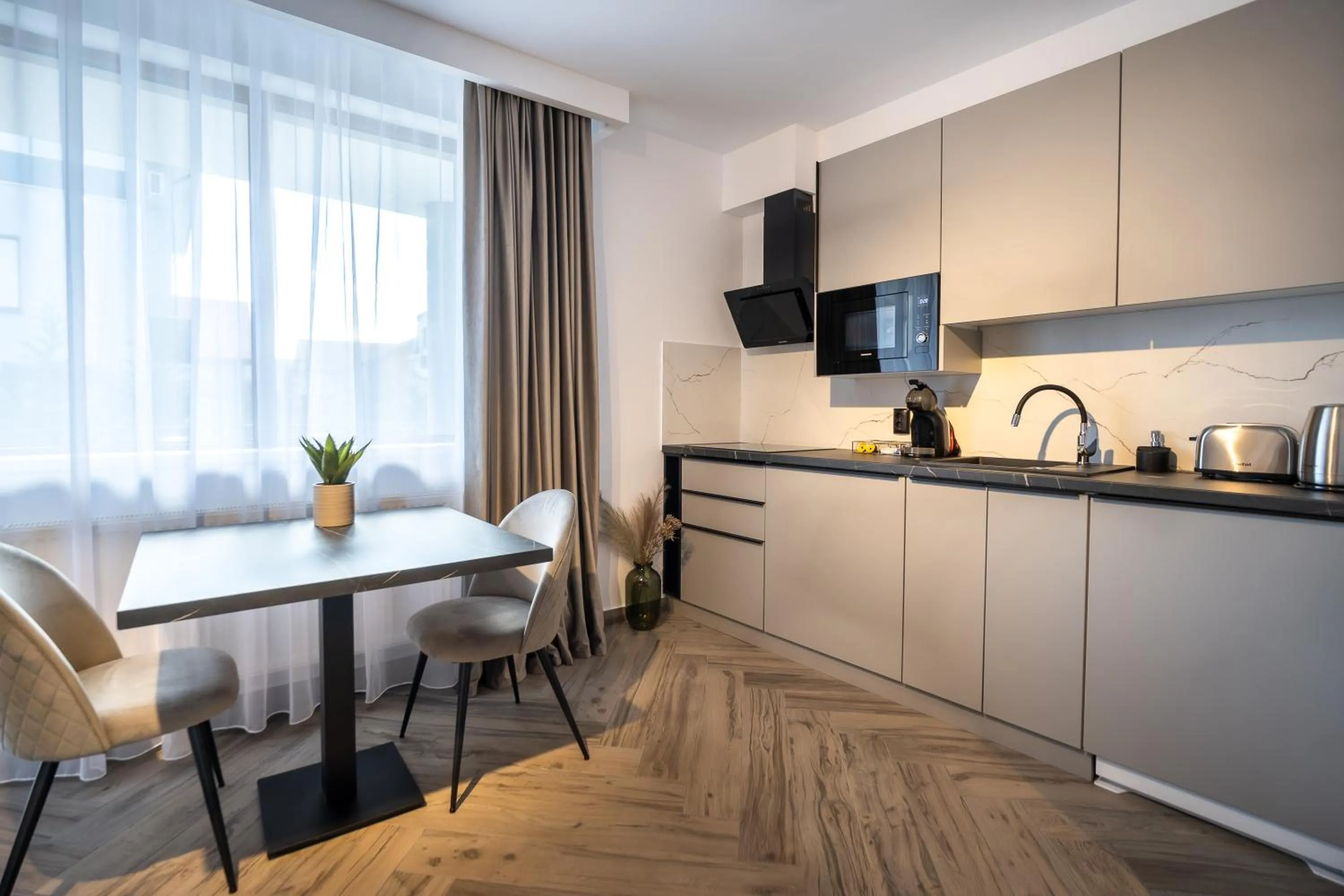 Coffee/tea facilities in Urbio Private Suites