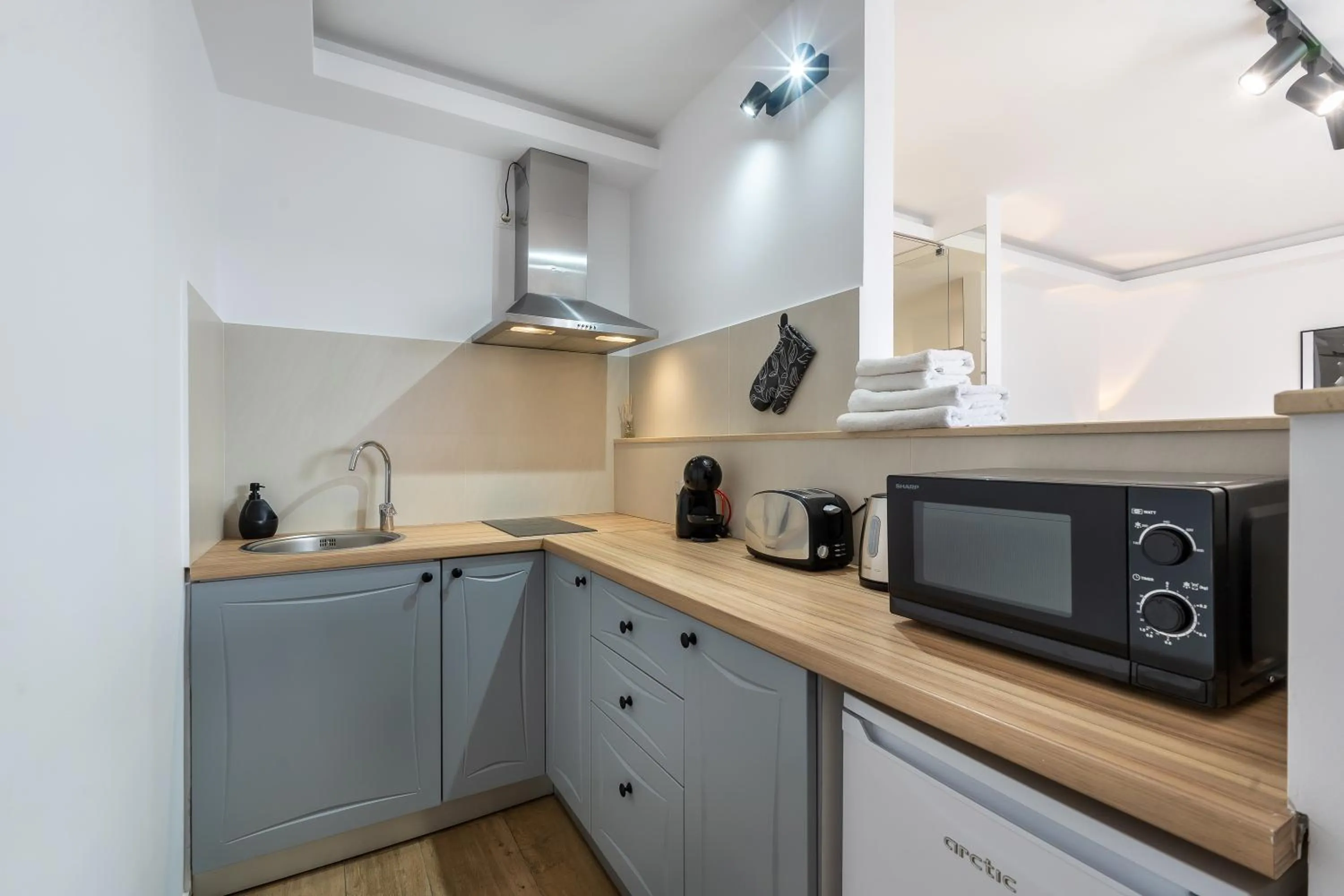 Kitchen or kitchenette in Urbio Private Suites