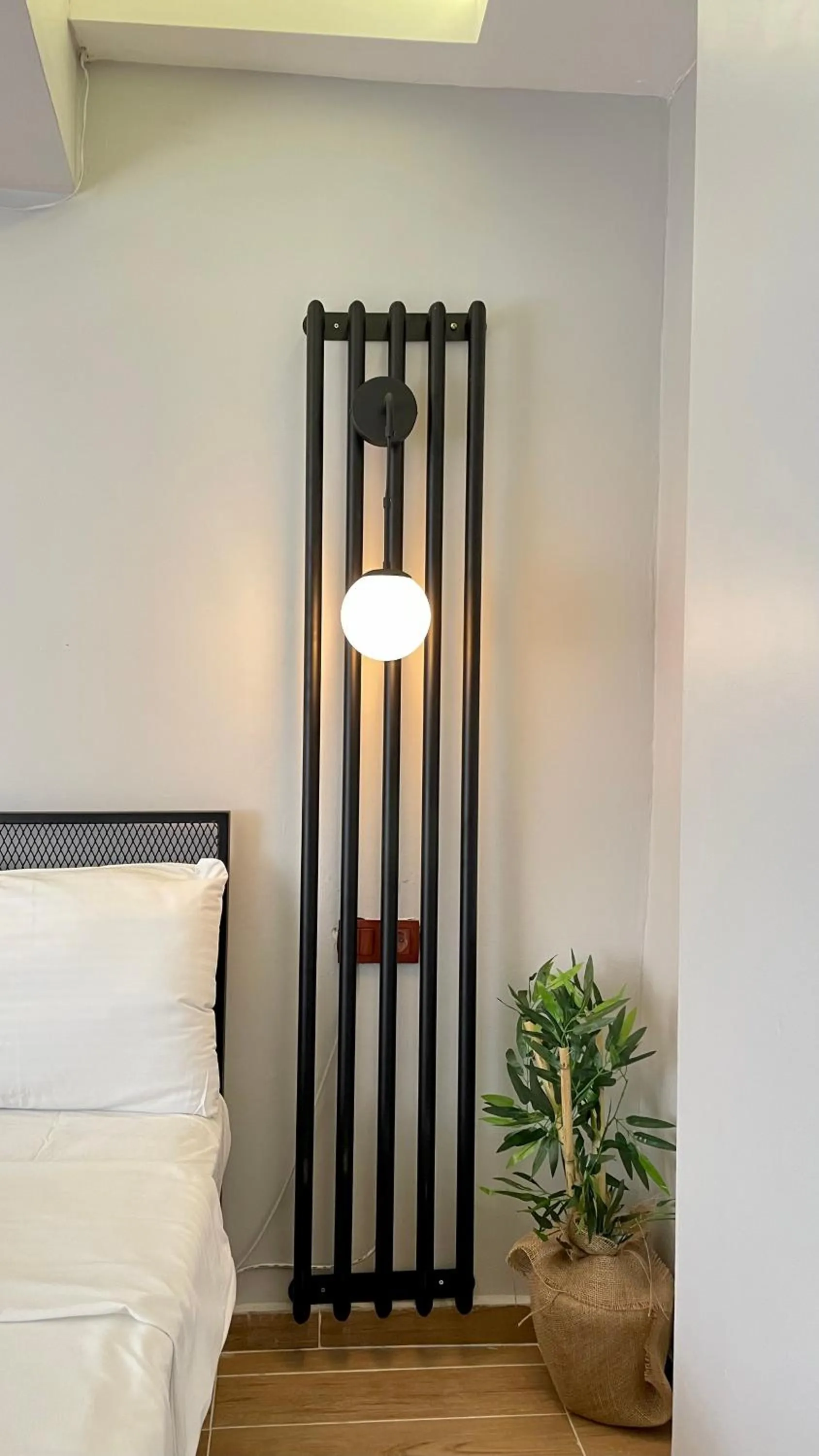 Bed in Ora Bella Hotel