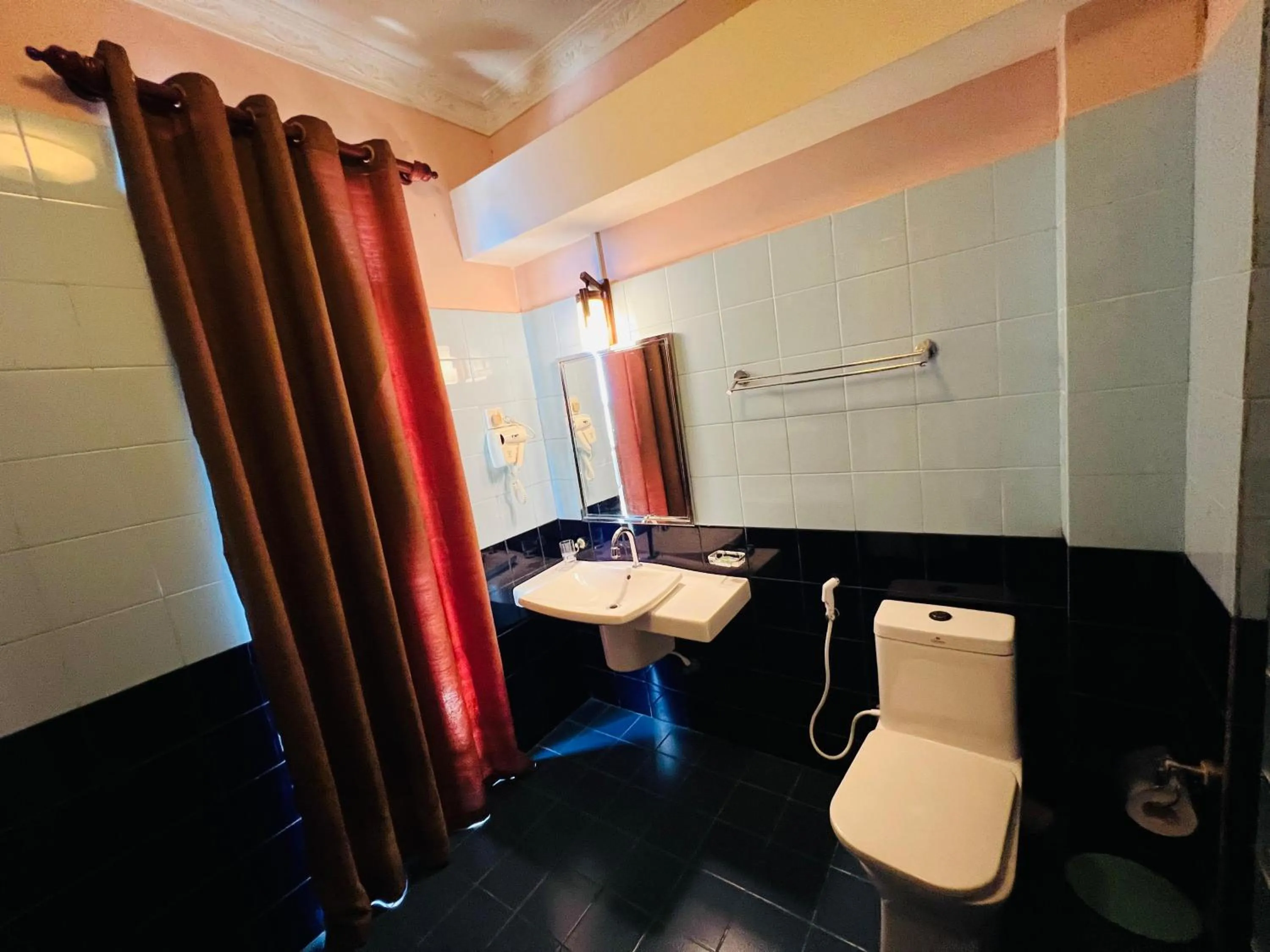 Lafala Hotel & Service Apartment