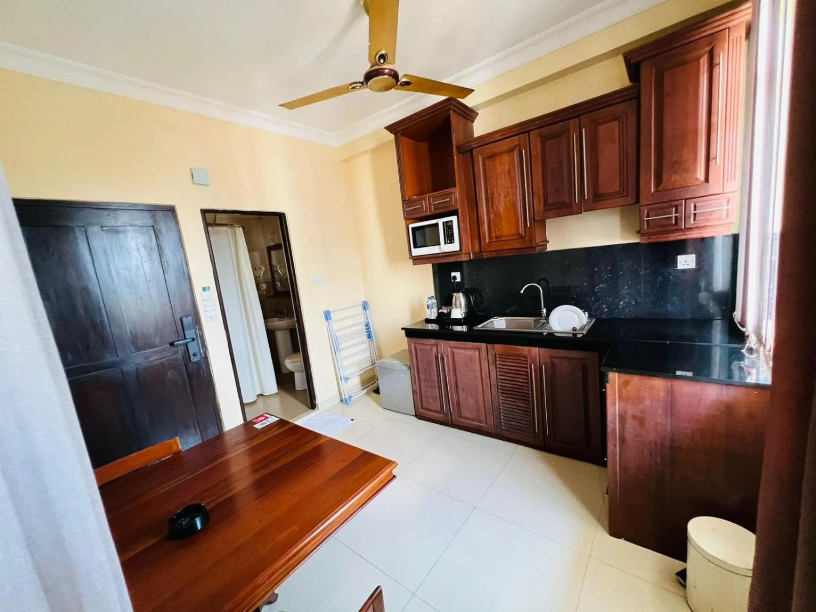 Lafala Hotel & Service Apartment