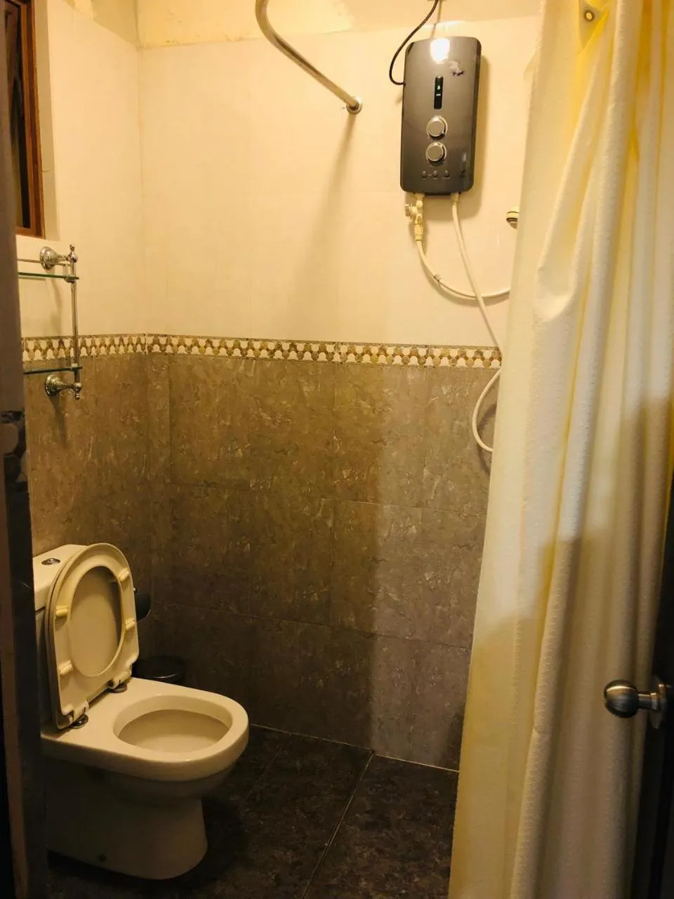 Lafala Hotel & Service Apartment