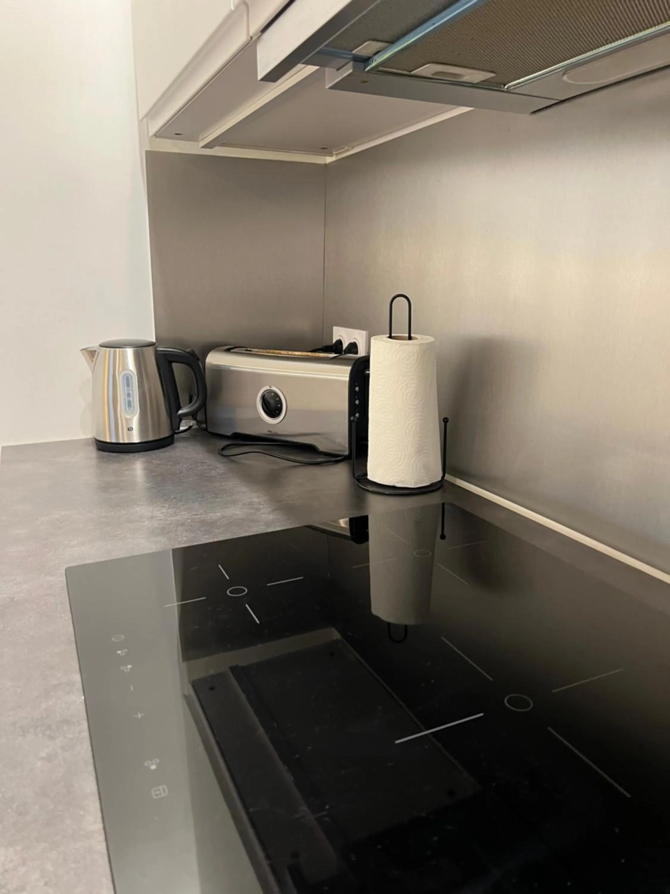 stove in NOTRE DAME - STYLISH APARTMENT