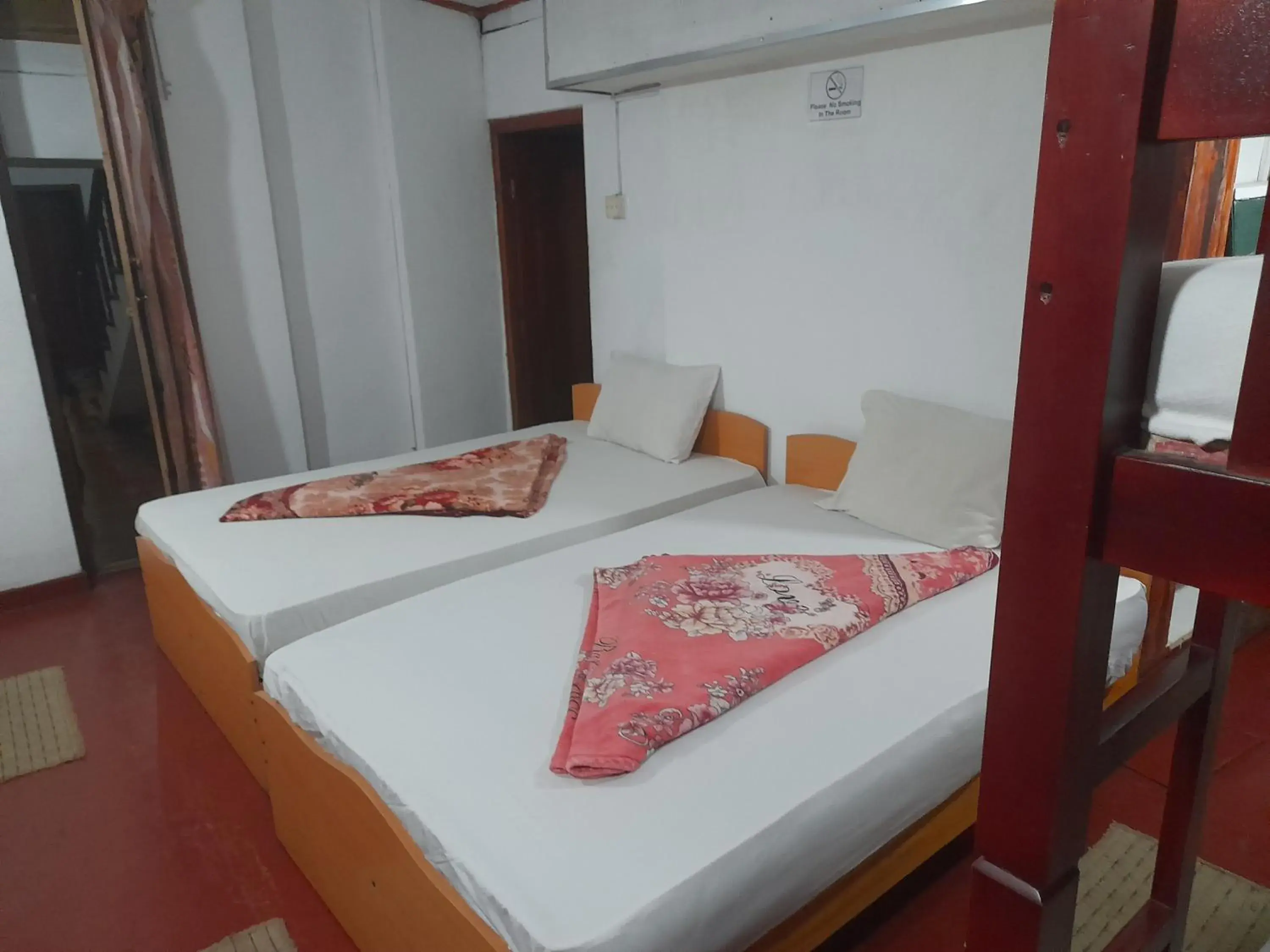 Bed in The Mist Holiday Bungalow Bed in The Mist Holiday Bungalow