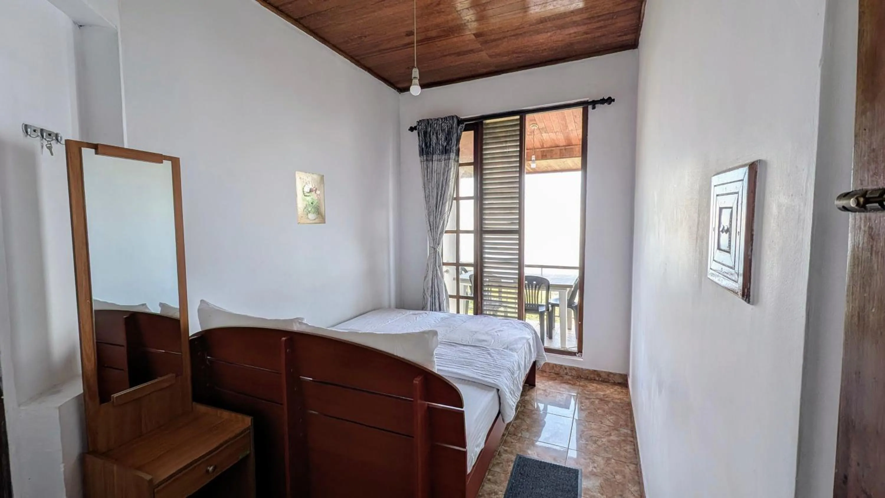 Bed in The Mist Holiday Bungalow