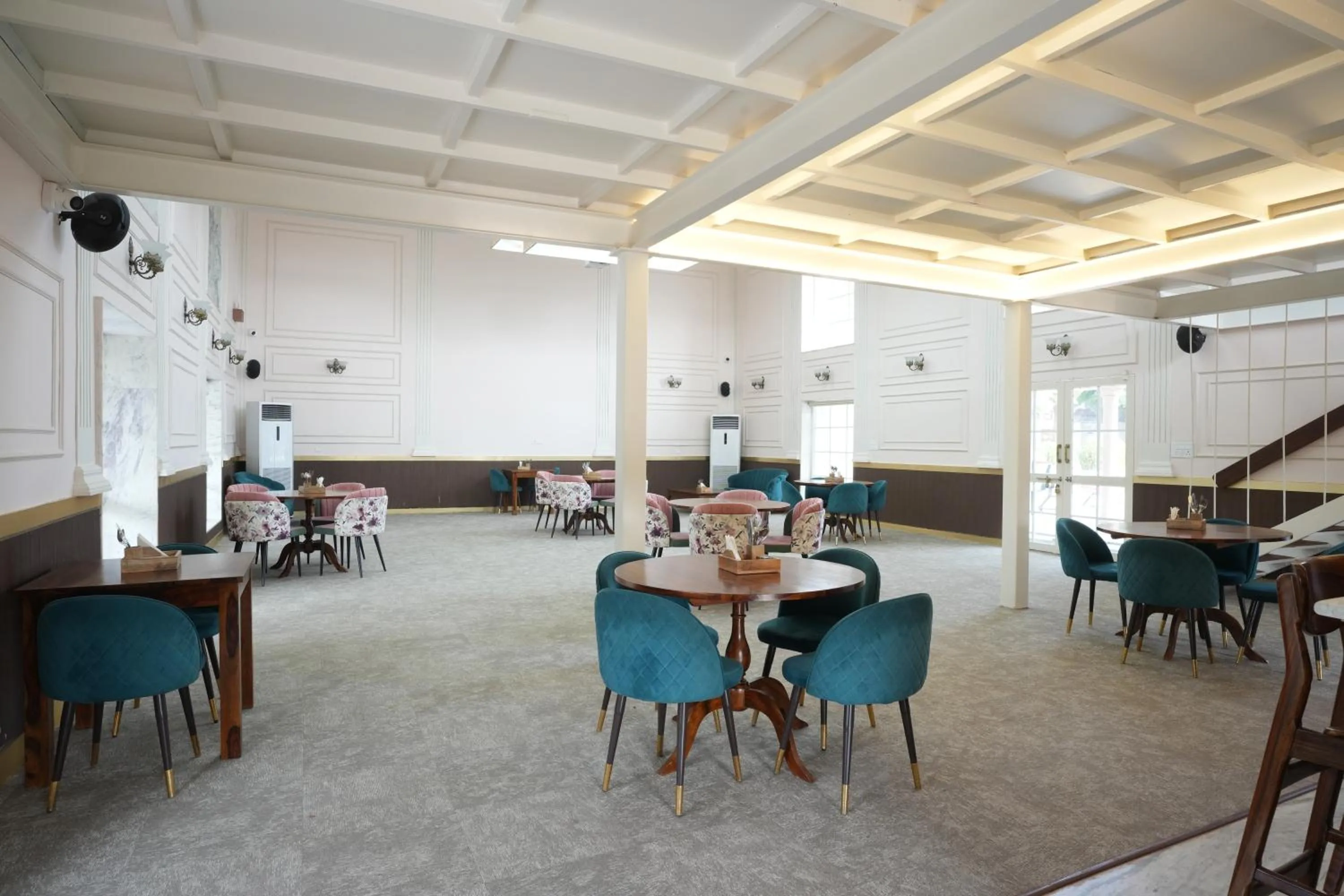 Meeting/conference room in Astroport Sariska Treetop by Eight Continents