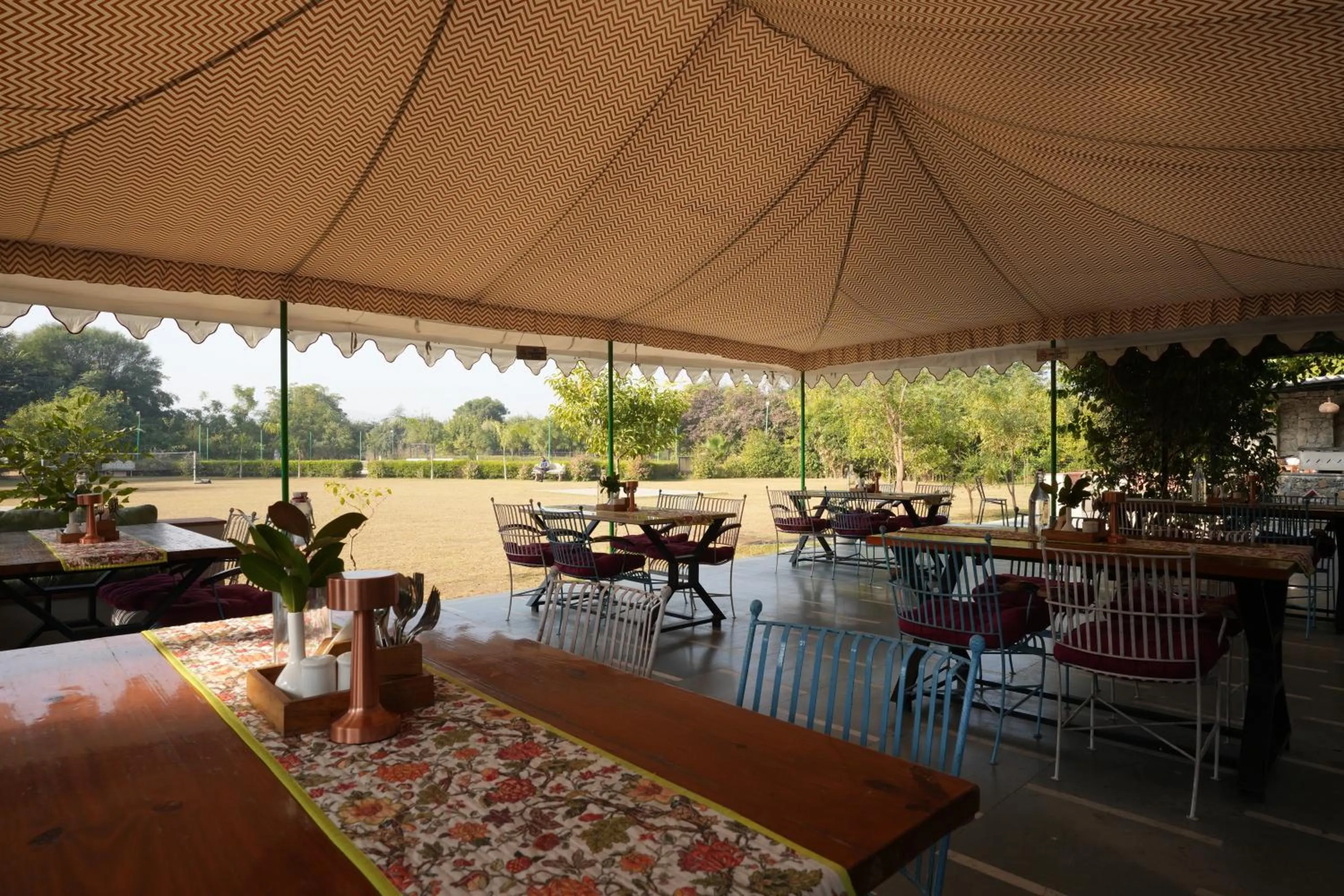 Restaurant/places to eat in Astroport Sariska Treetop by Eight Continents