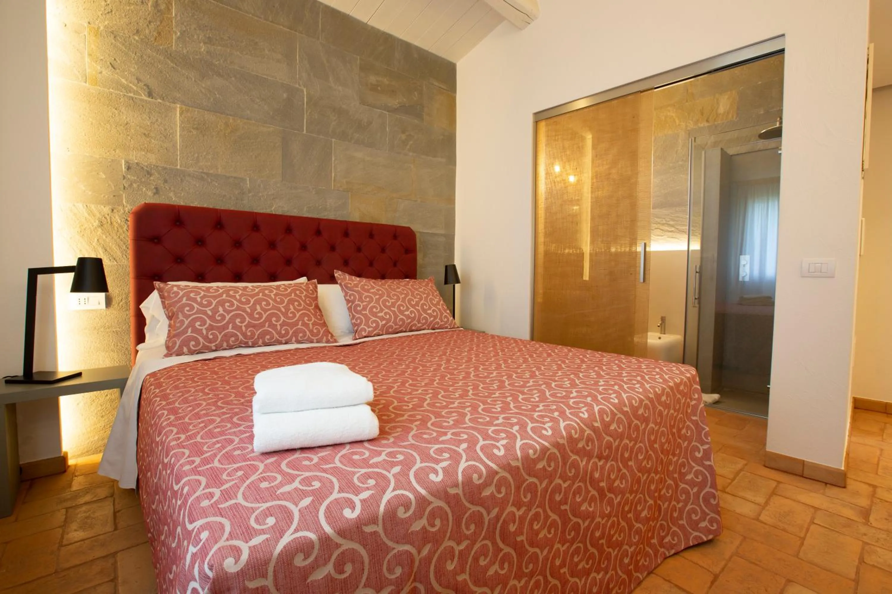 Bathroom, Bed in Agriturismo Torre del Marino