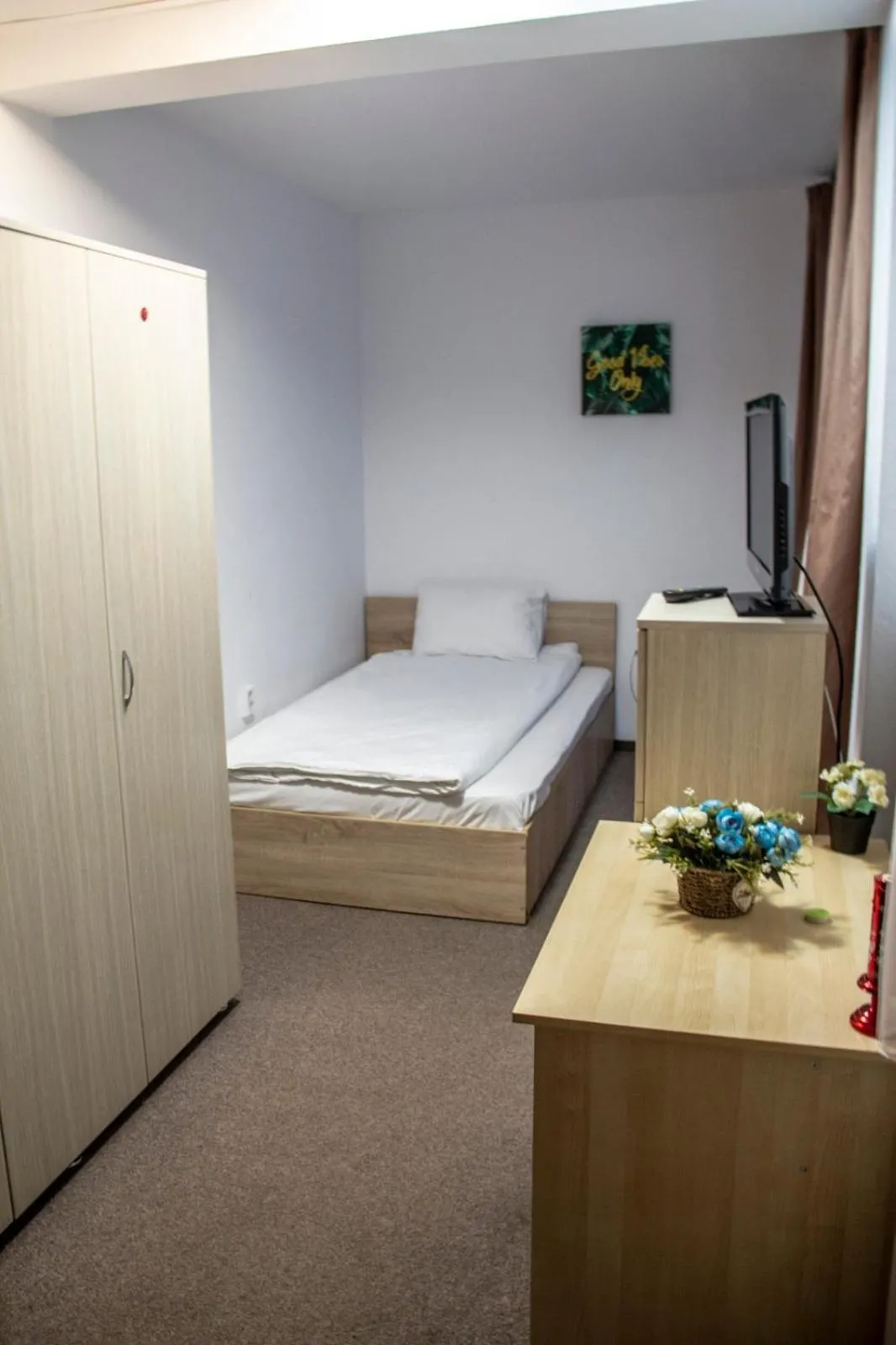 Bed in Happy Accomodation