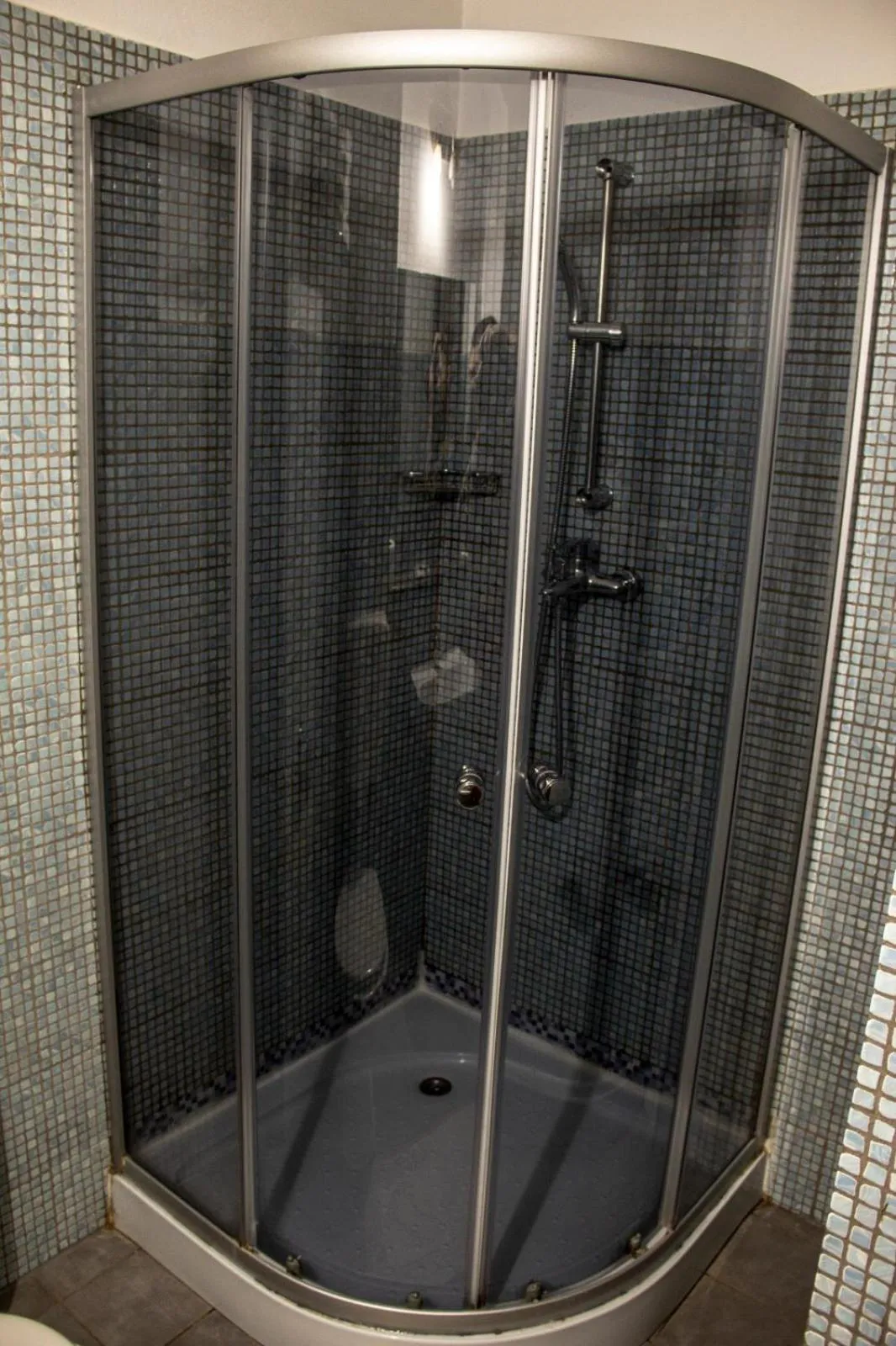 Happy Accomodation