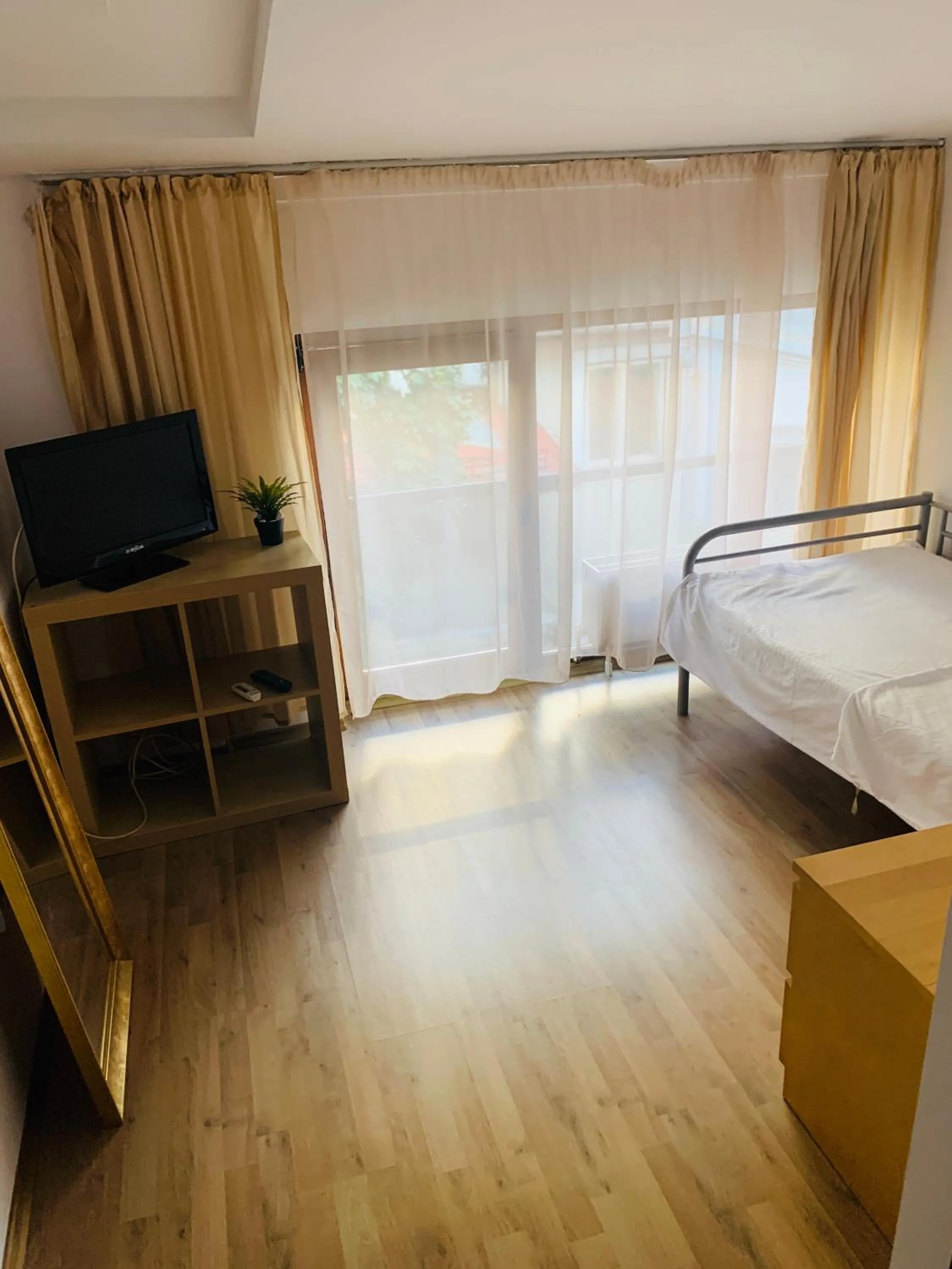 Bed in Happy Accomodation