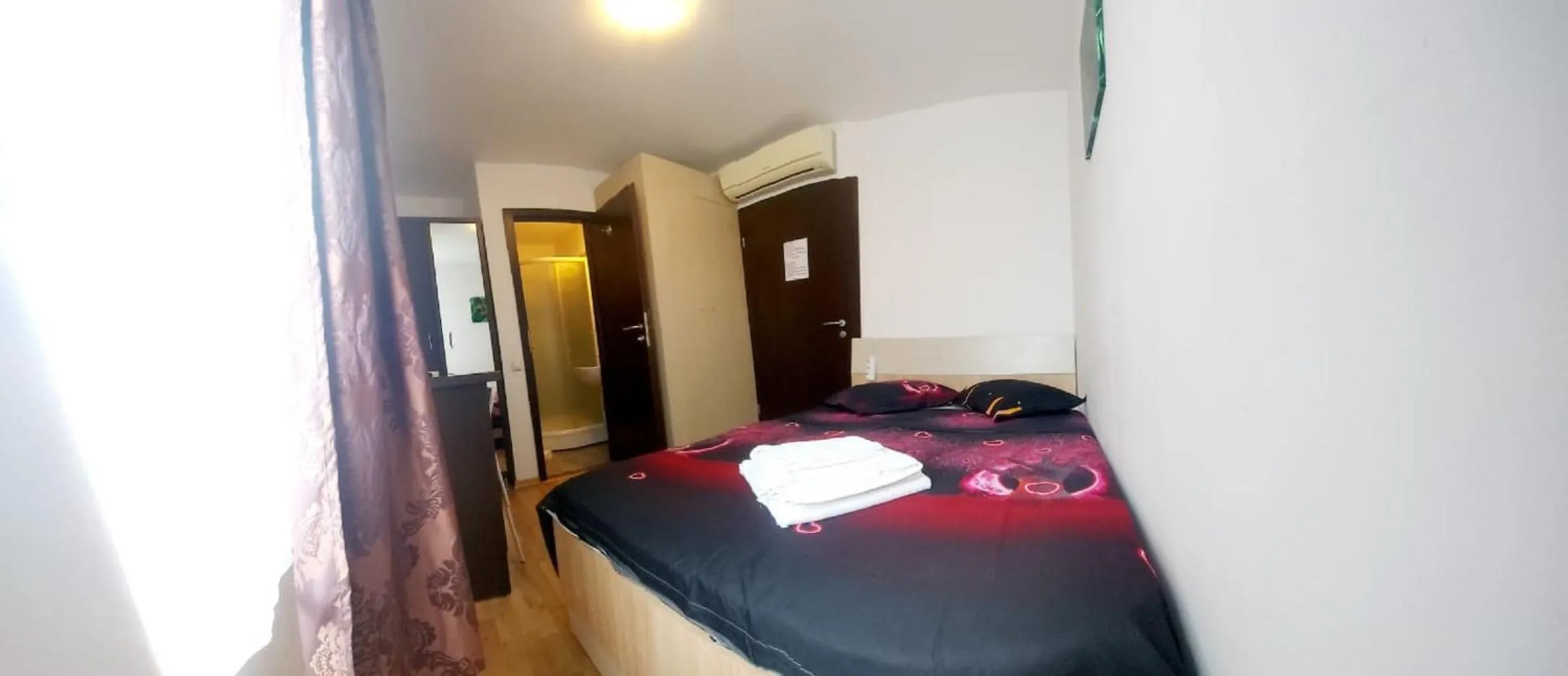Bed in Happy Accomodation