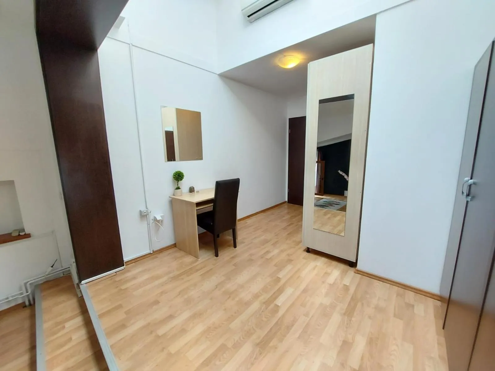 Happy Accomodation