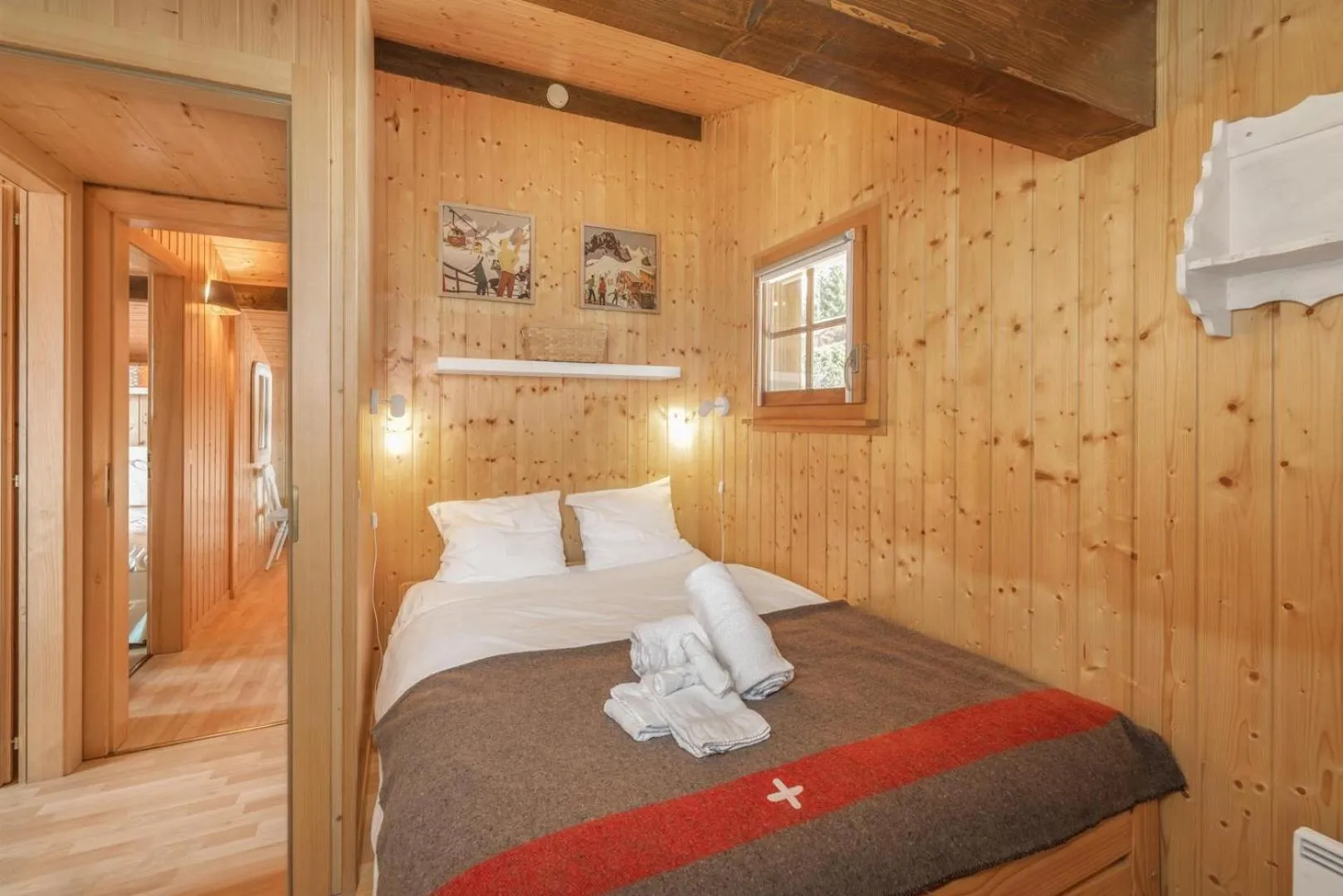 Floor plan, Bed in Chalet La Dame Blanche Perfect Family retreat