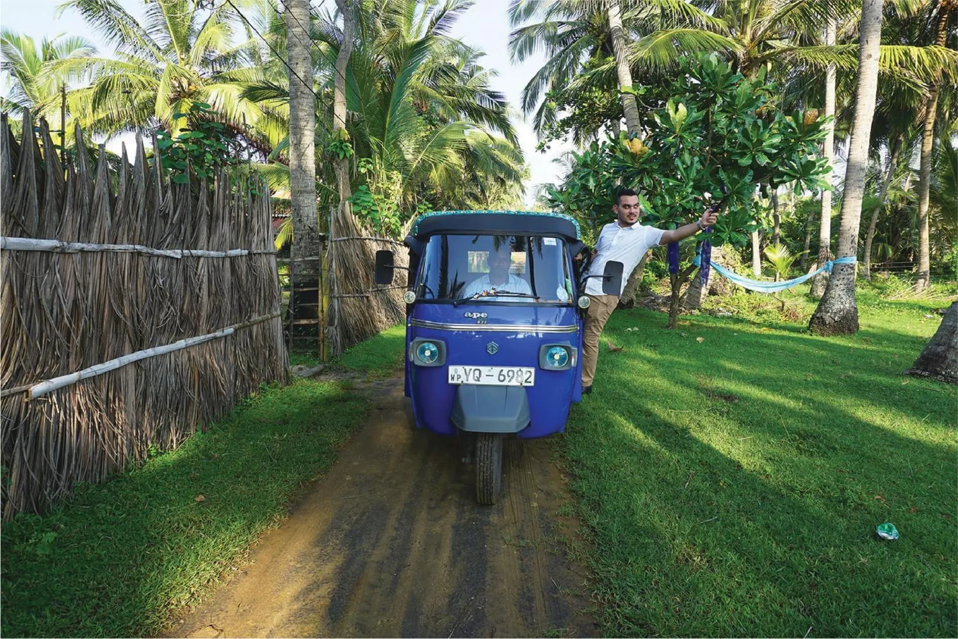 Entertainment in Villa Hundira