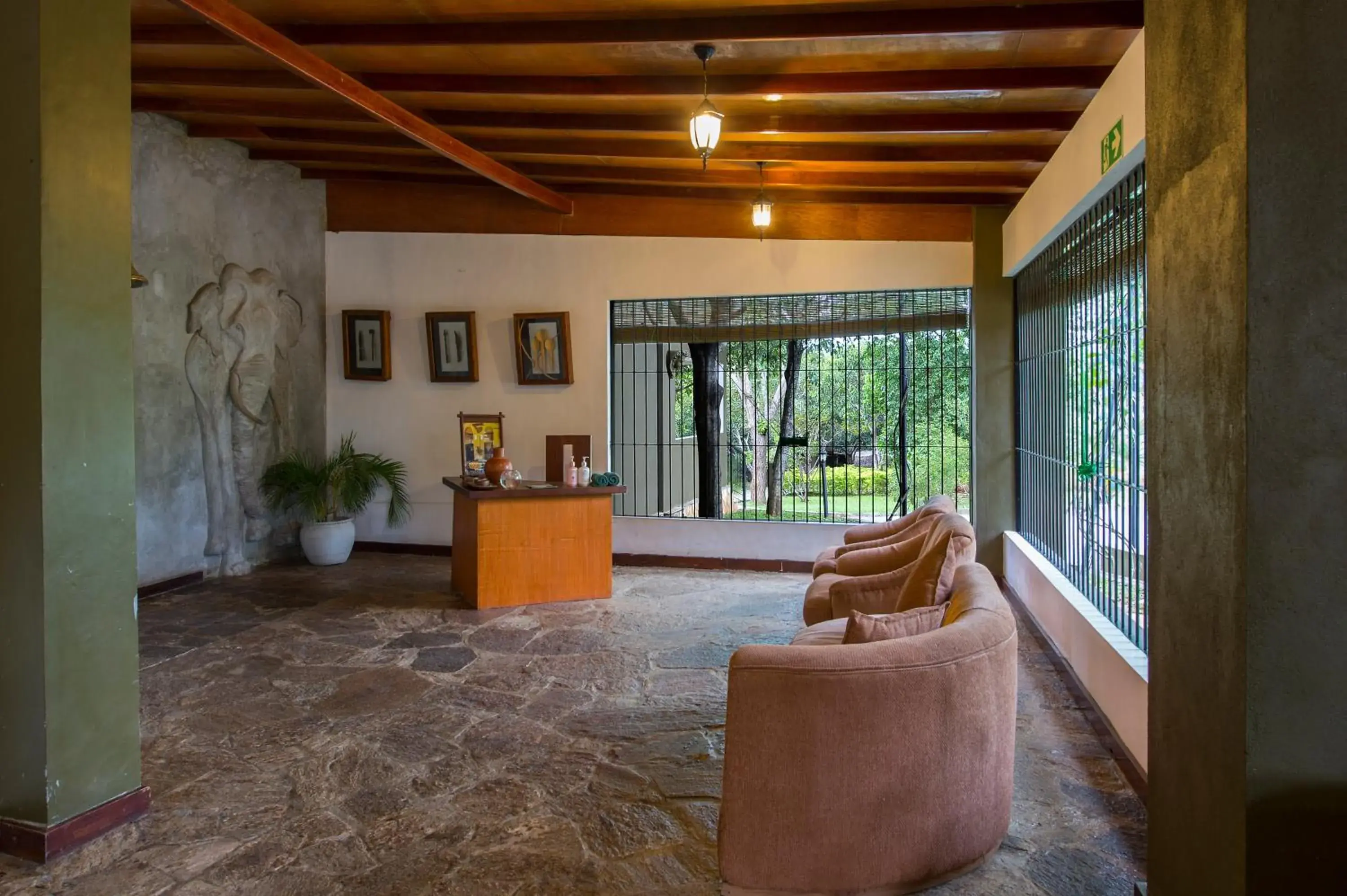 Lobby or reception in Kalu's Hideaway Udawalawe Lobby or reception in Kalu's Hideaway Udawalawe