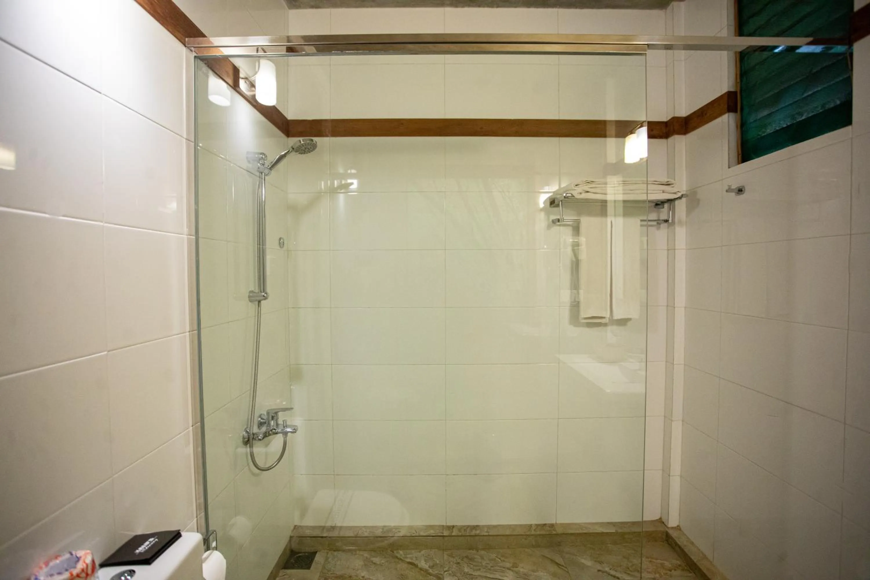 Bathroom in Kalu's Hideaway Udawalawe