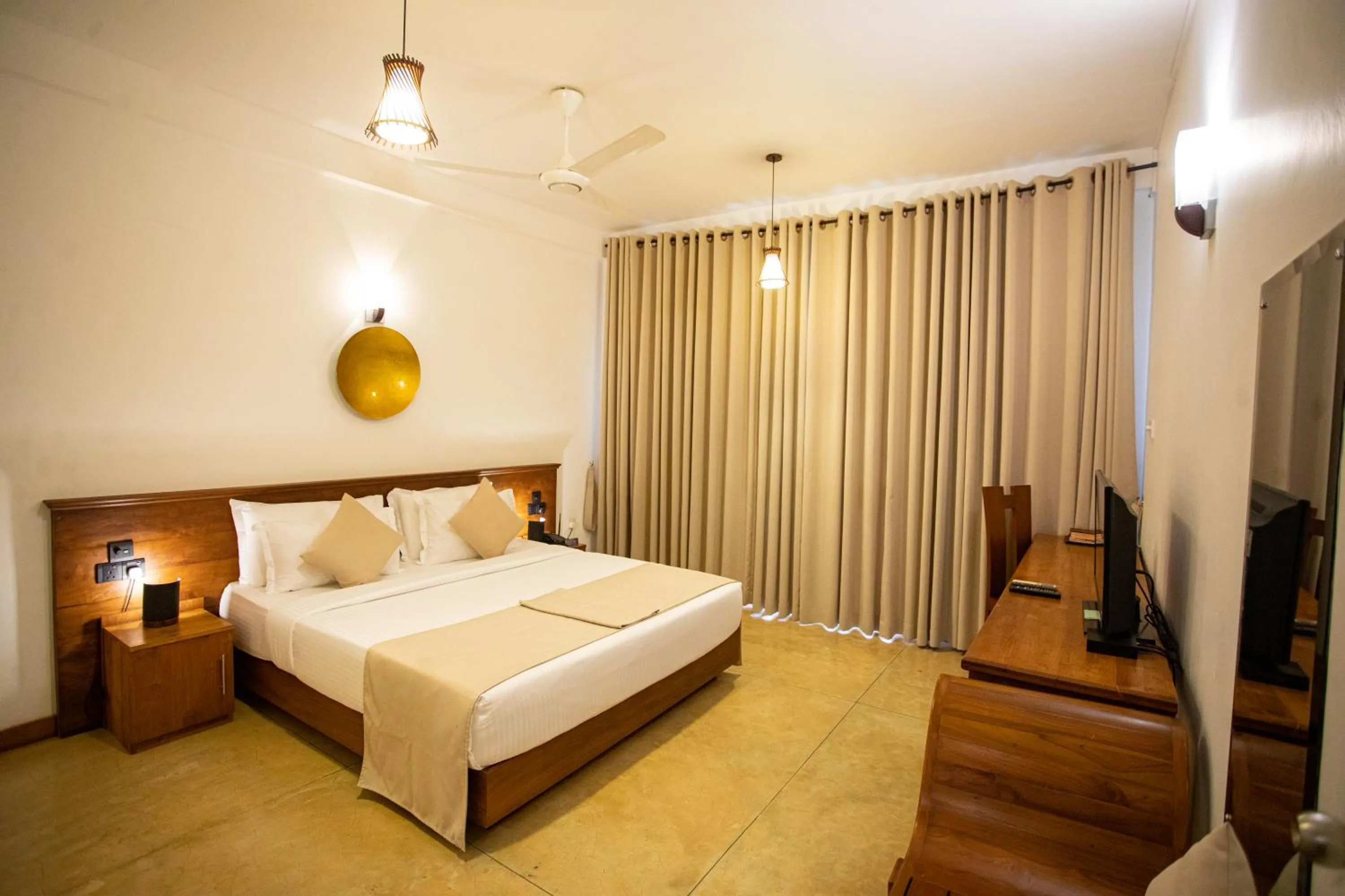 Bed in Kalu's Hideaway Udawalawe