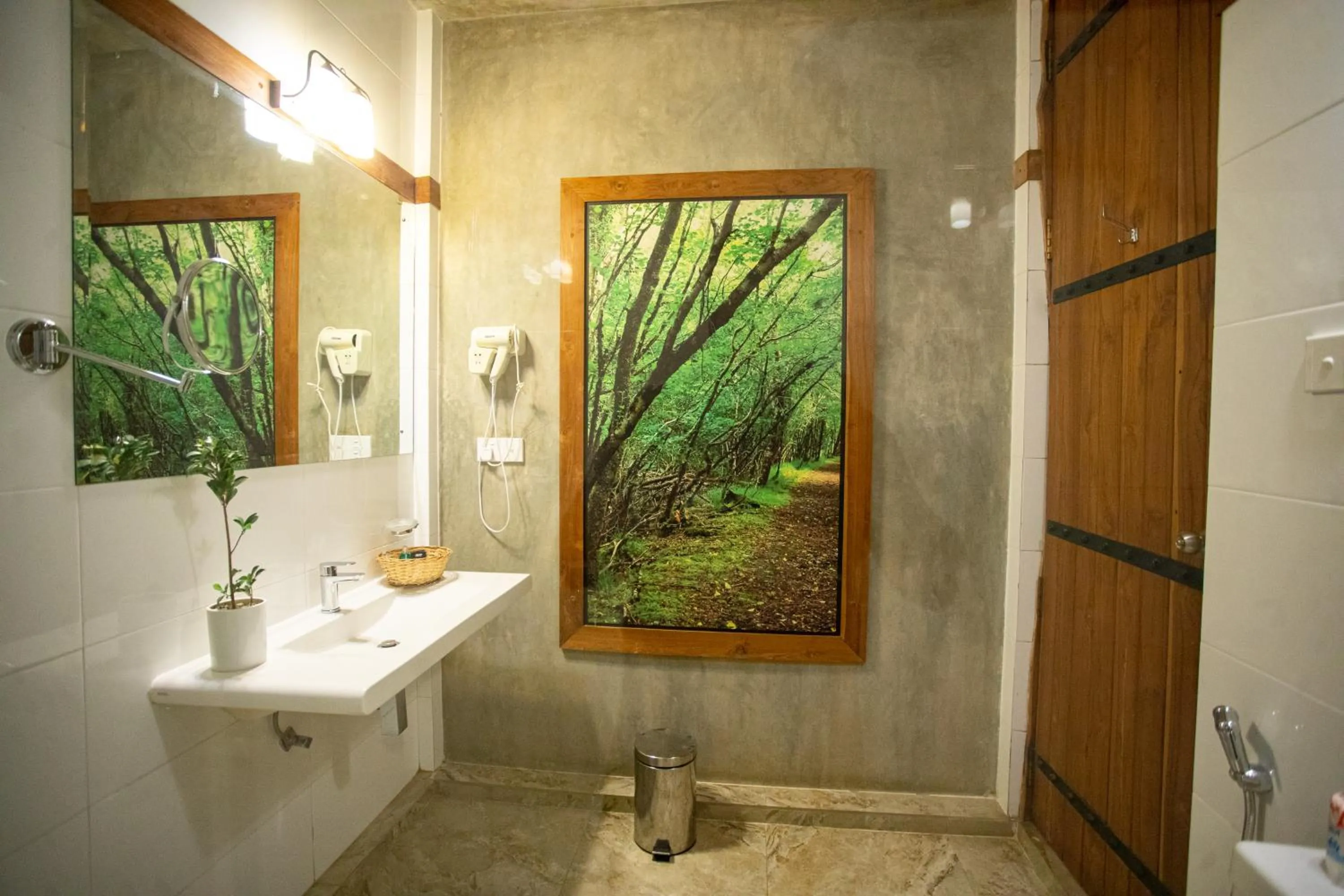 Bathroom in Kalu's Hideaway Udawalawe