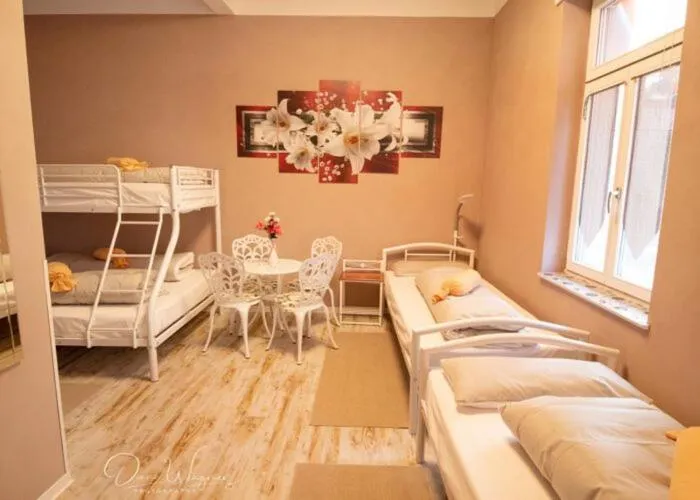 Bed in Historia Hotel