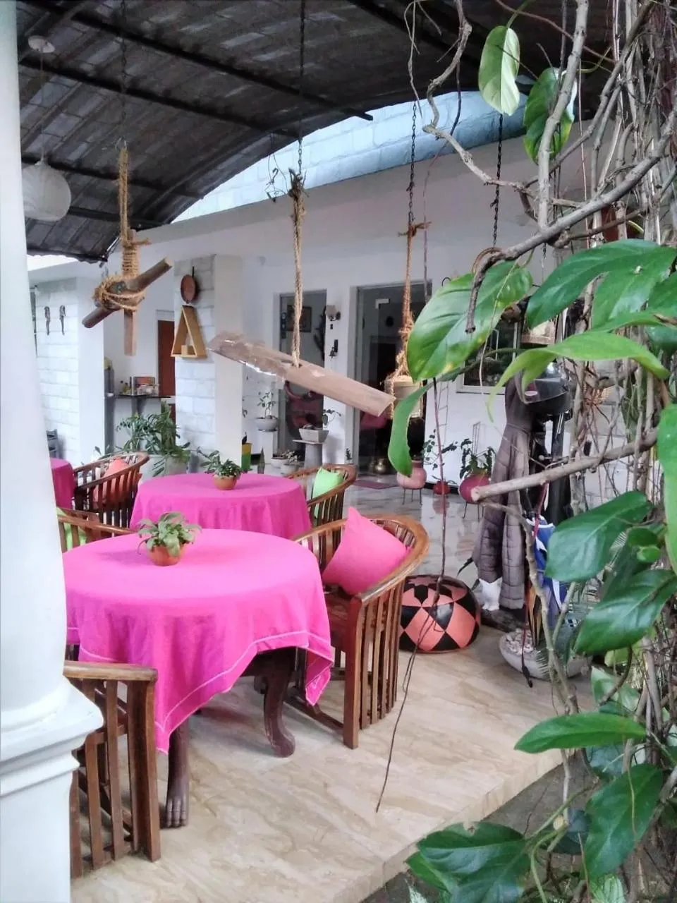 Rock Cascade Tourist Home & Cookery School